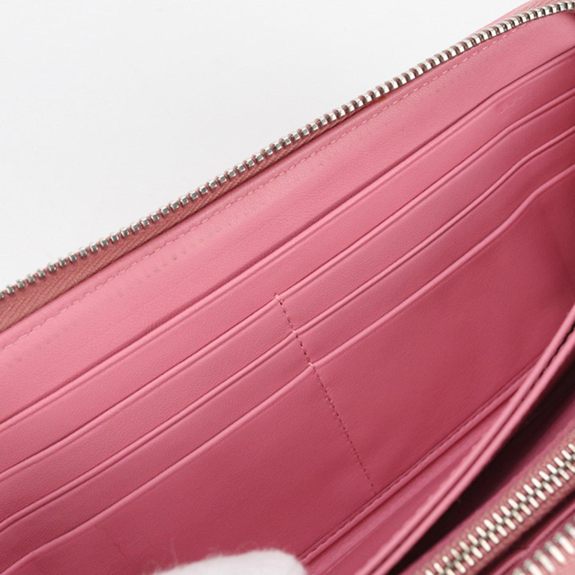 Miu Miu Matelasse Pink Coin Purse/Coin Case (Pre-Owned)