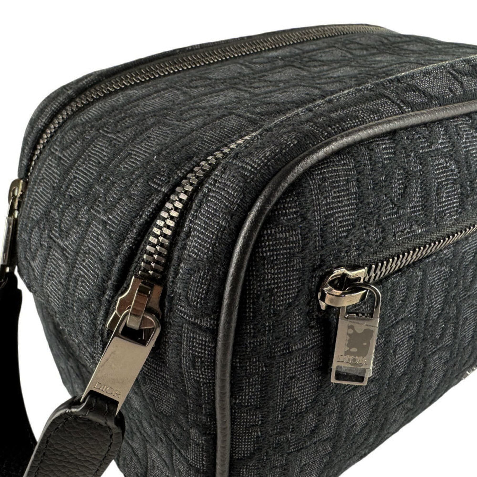 Christian Dior Black Canvas Clutch Bag Handbag (Pre-Owned)