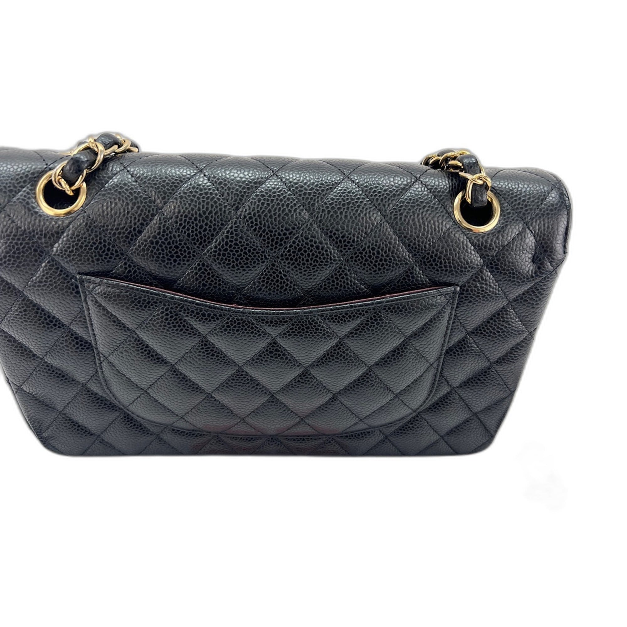 Chanel Matelasse Black Shoulder Bag (Pre-Owned)