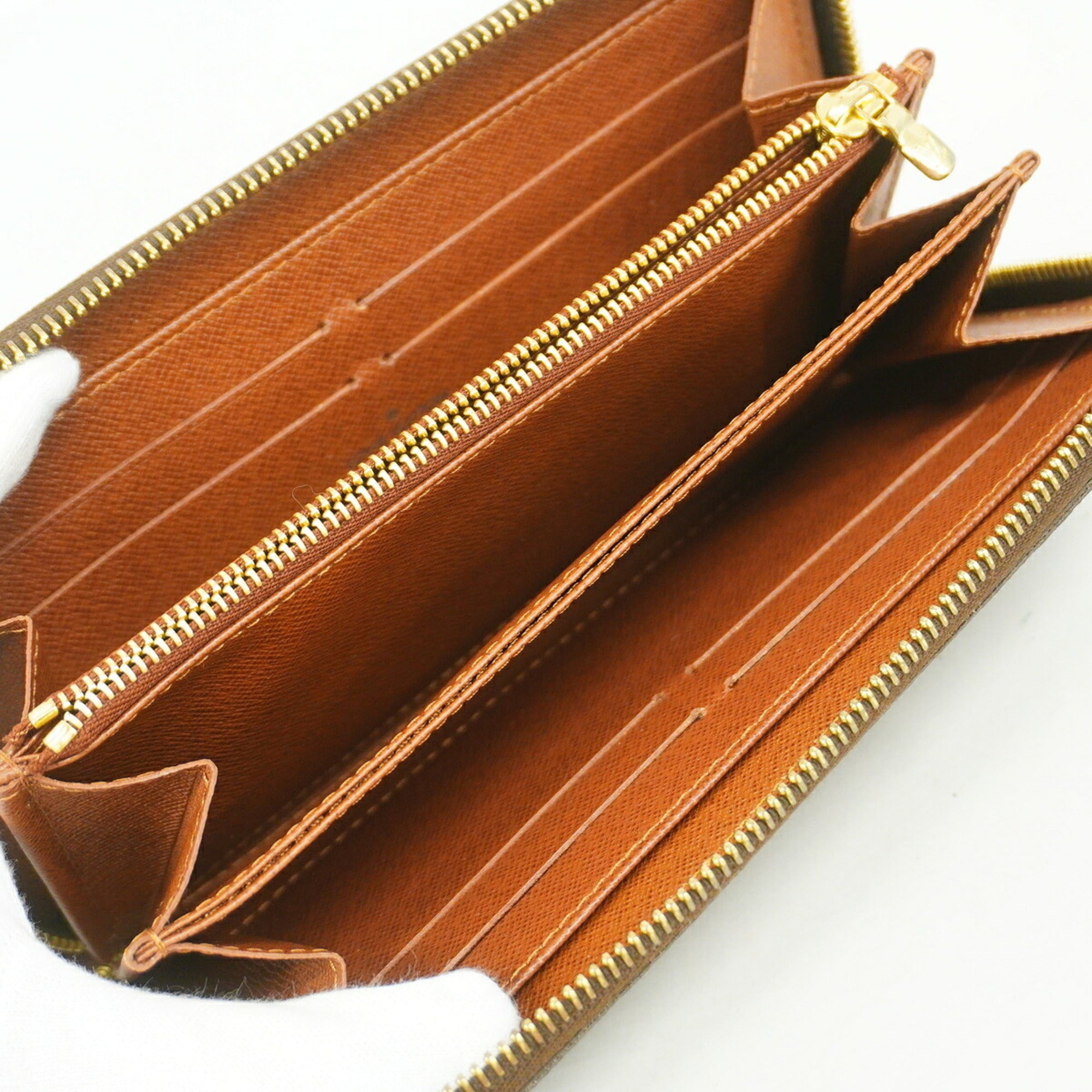Louis Vuitton Brown Long Wallet (Bi-Fold) (Pre-Owned)