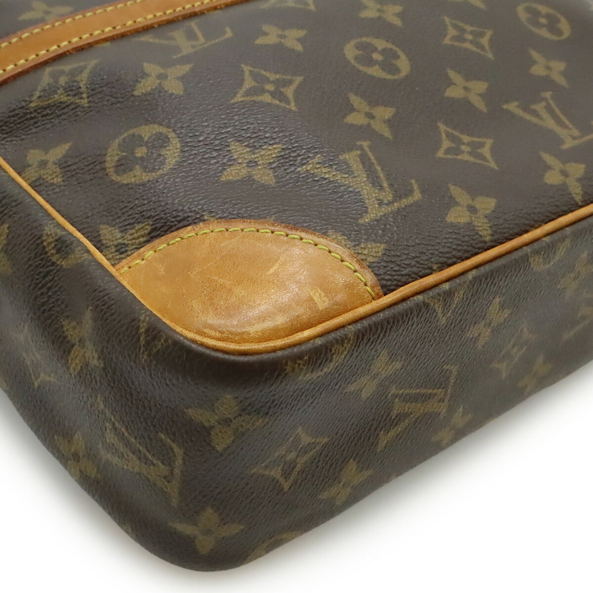 Louis Vuitton Black Brown Monogram Monogram Shoulder Bag (Pre-Owned)