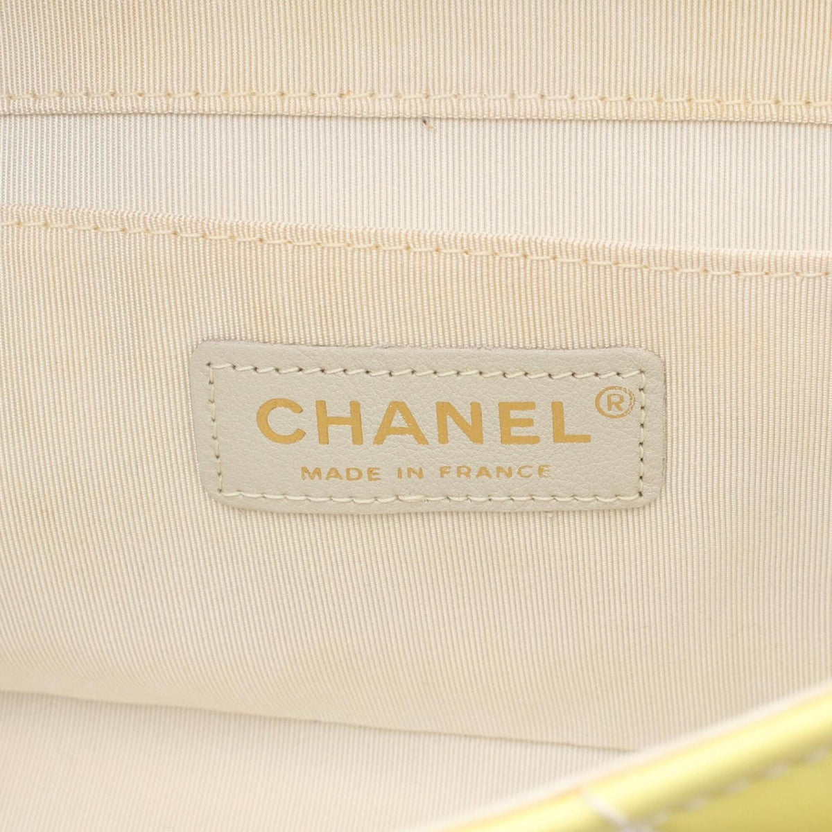 Chanel Yellow Patent Leather Handbag Shoulder Bag (Pre-Owned)