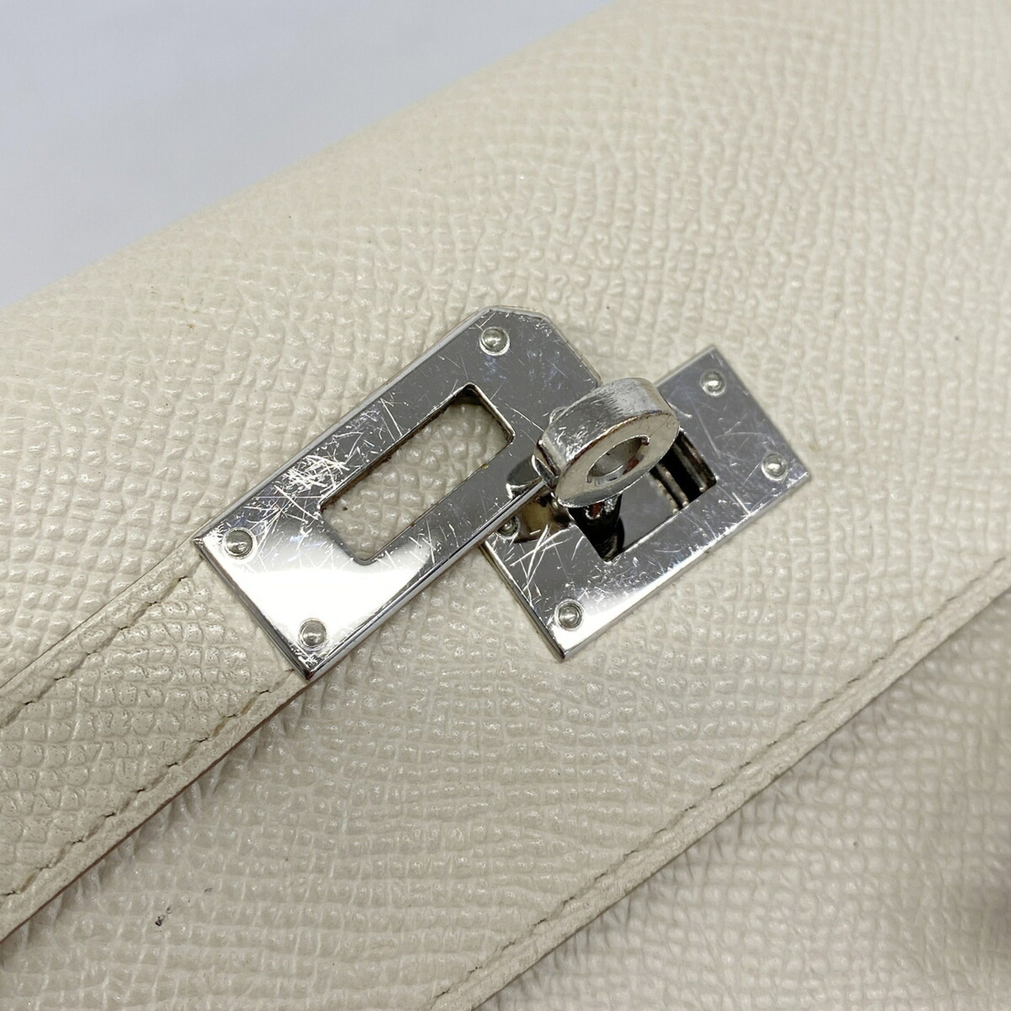 Hermes White Epsom Leather Leather Long Wallet (Bi-Fold) (Pre-Owned)