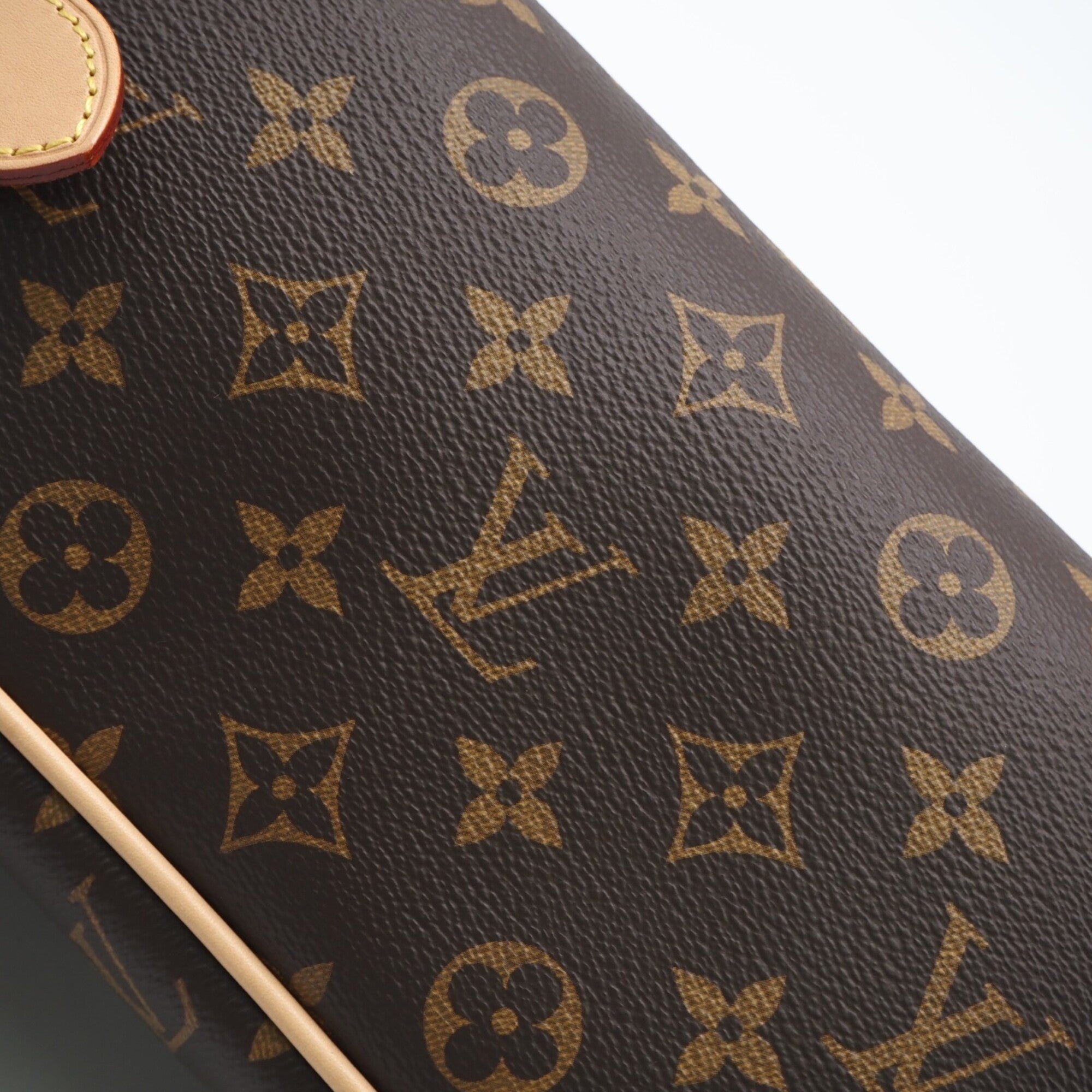 Louis Vuitton Monogram Beige Brown Coated Canvas Leather Clutch Bag (Pre-Owned)
