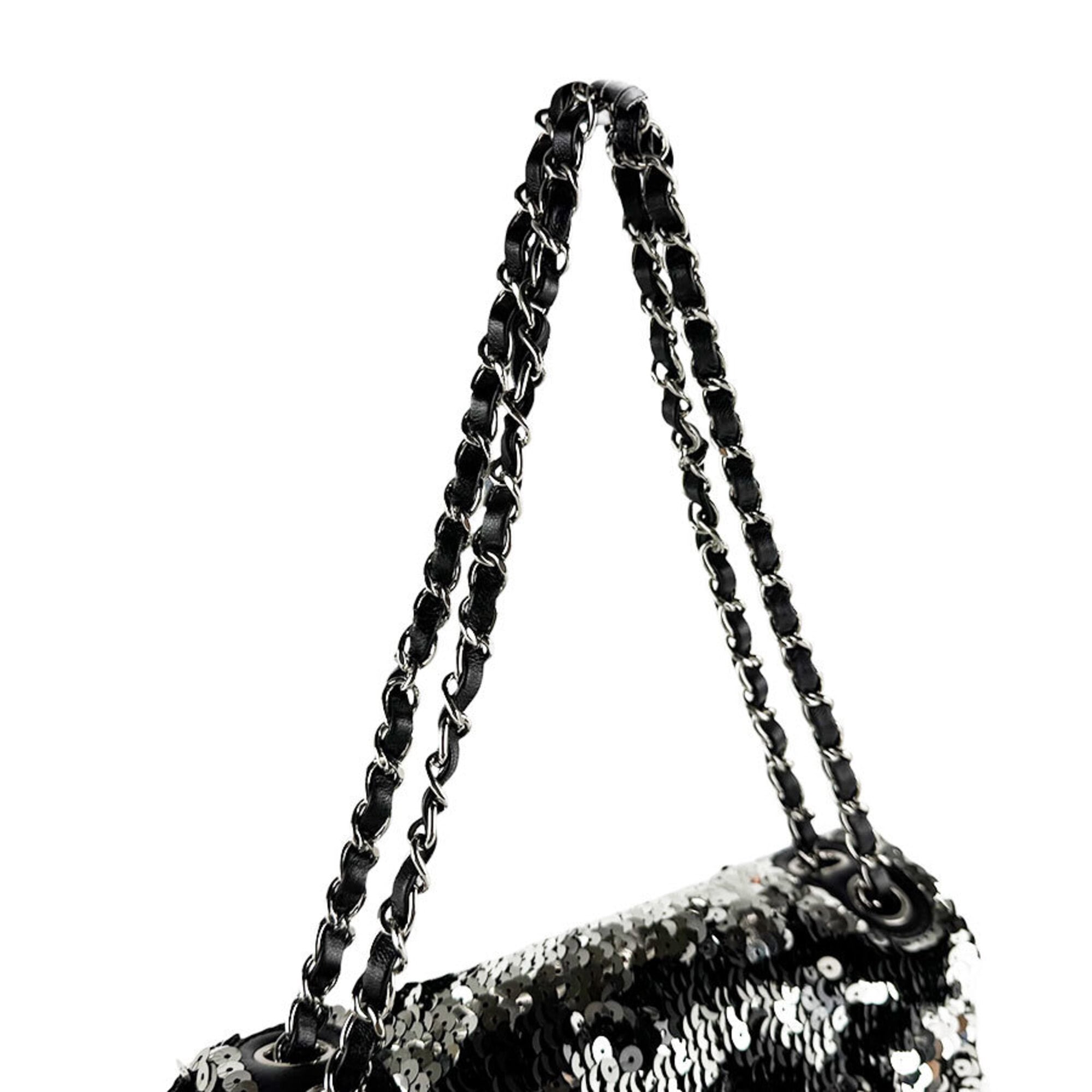 Chanel Black Spangles Leather Shoulder Bag (Pre-Owned)