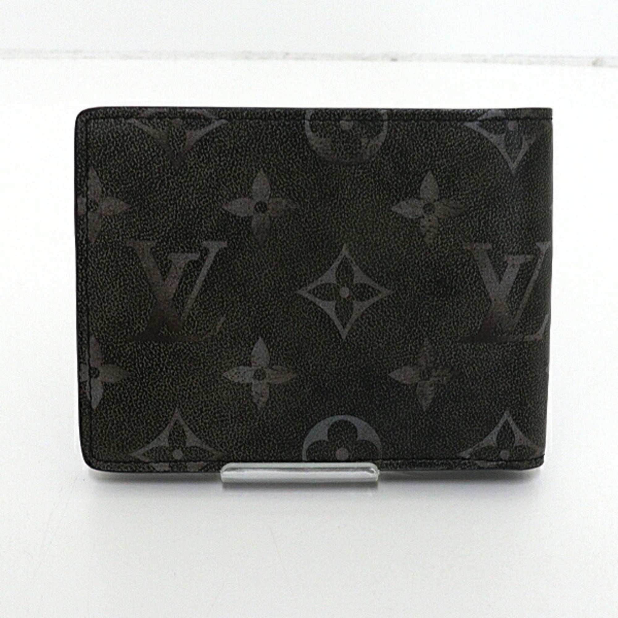 Louis Vuitton Black Leather Wallet (Bi-Fold) (Pre-Owned)