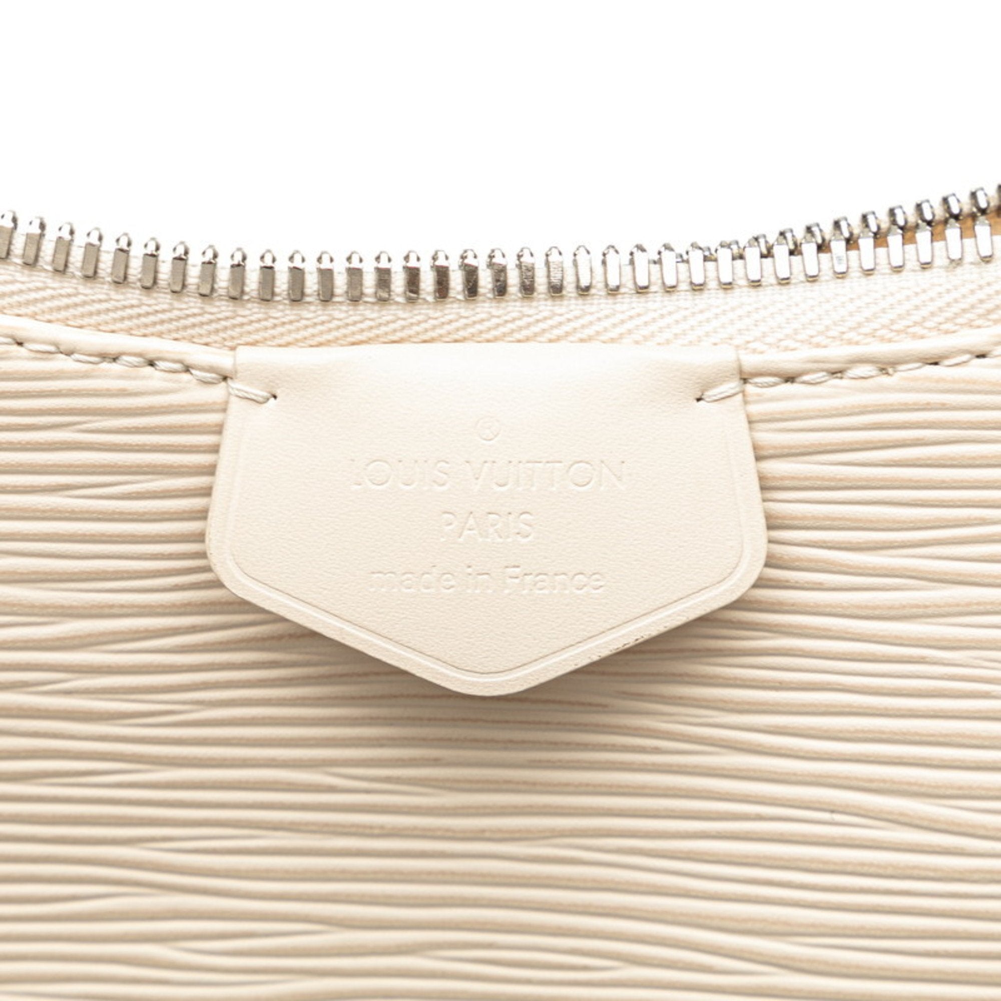 Louis Vuitton White Epi Leather Handbag Shoulder Bag (Pre-Owned)