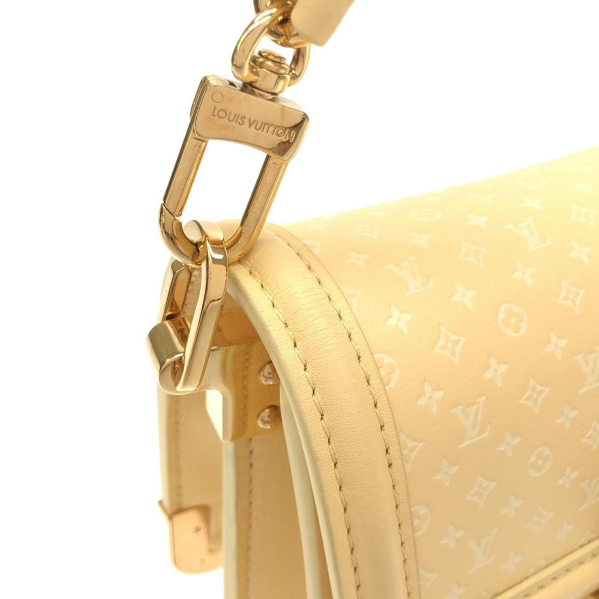 Louis Vuitton Jaune Yellow Leather Shoulder Bag (Pre-Owned)