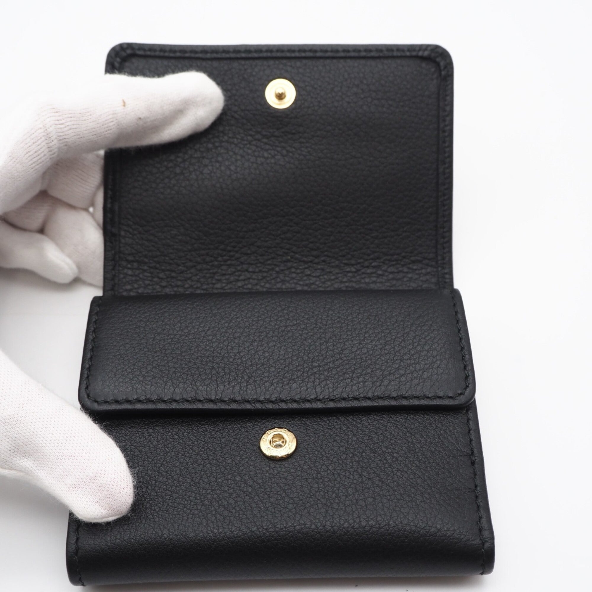 Prada Black Leather Wallet (Tri-Fold) (Pre-Owned)