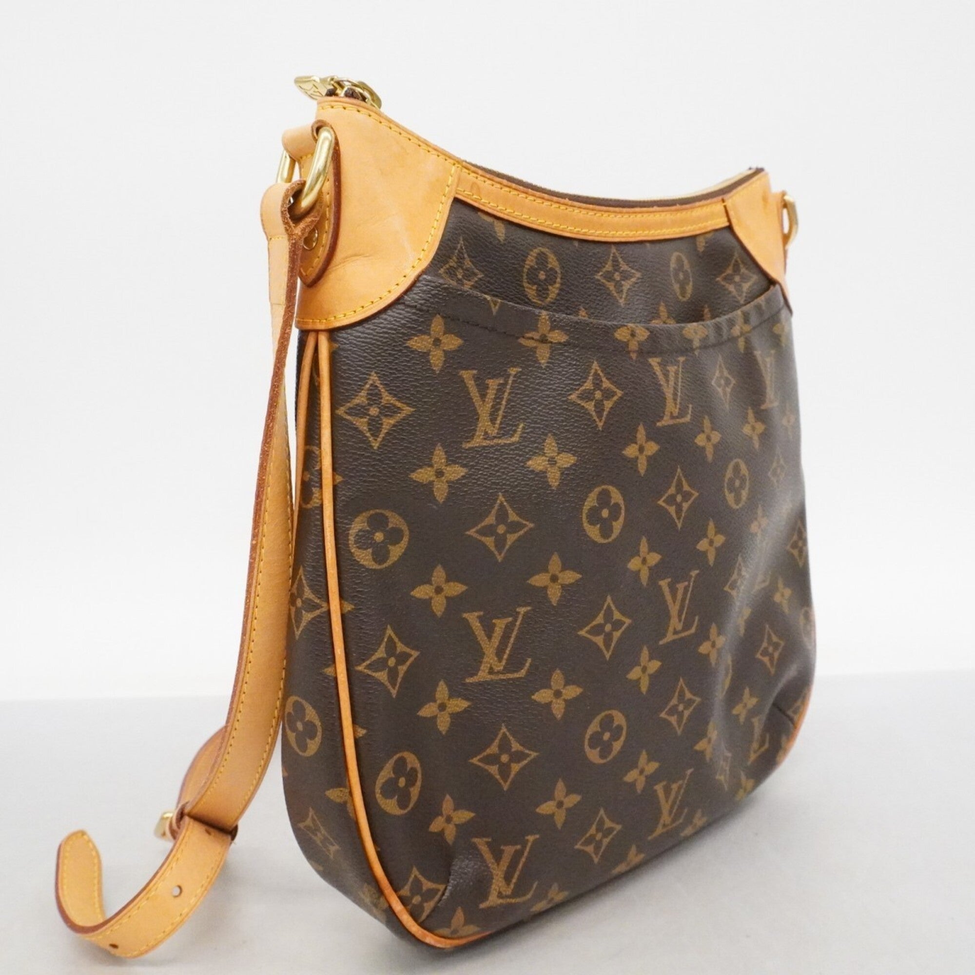 Louis Vuitton Brown Shoulder Bag (Pre-Owned)