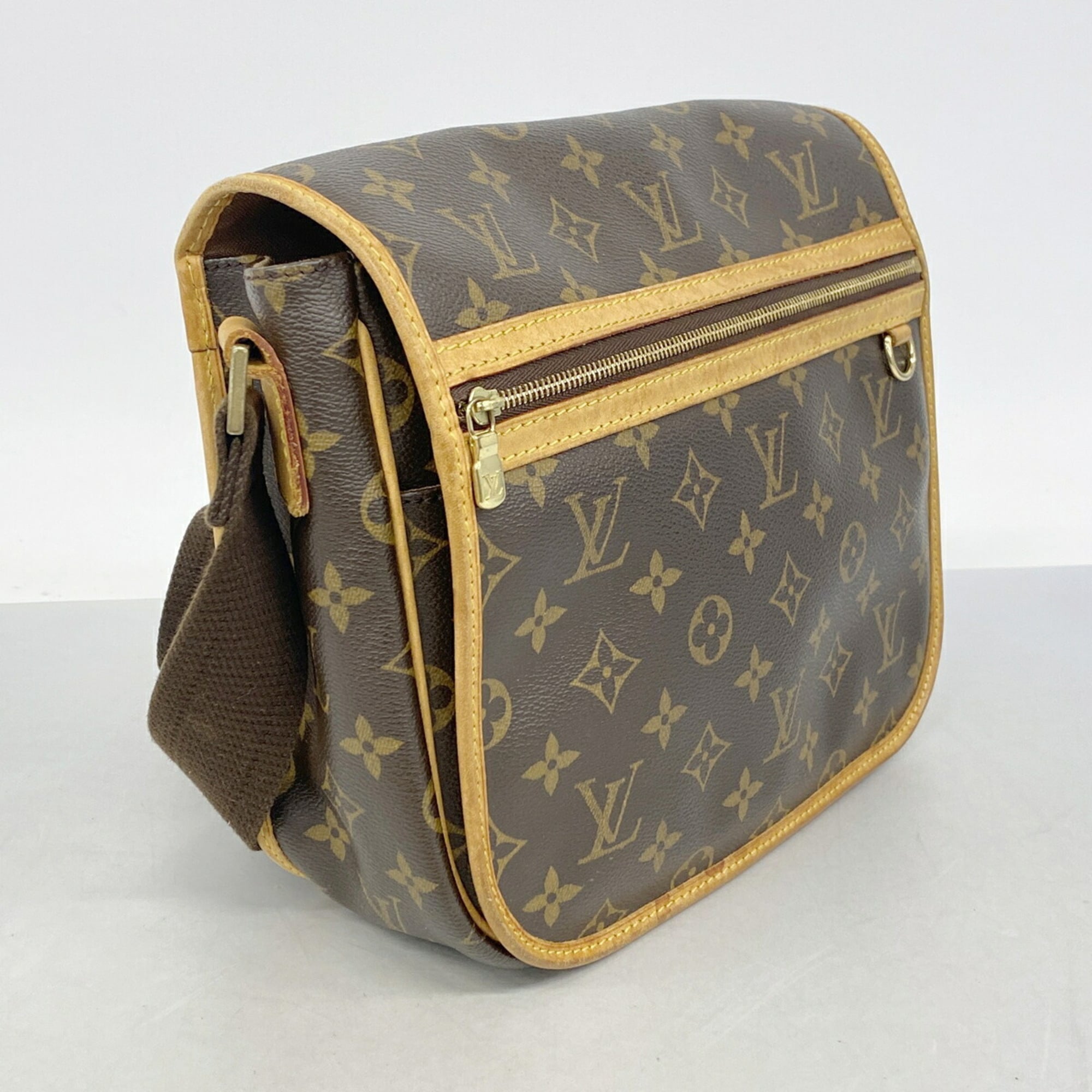 Louis Vuitton Brown Shoulder Bag (Pre-Owned)