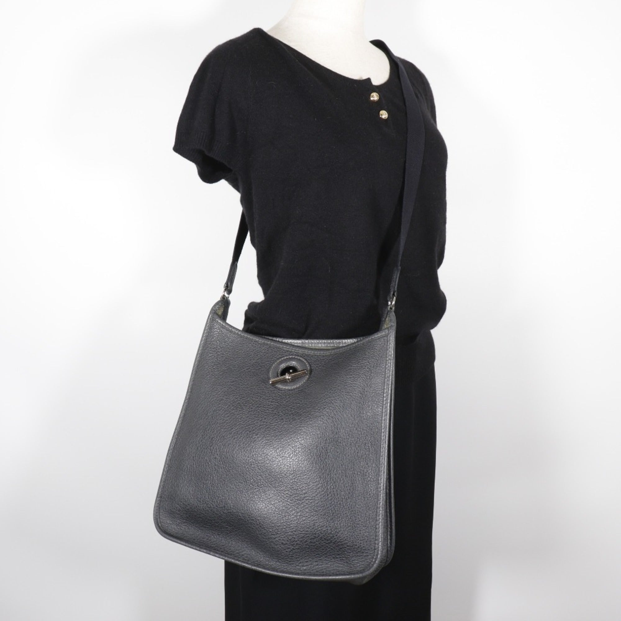 Hermes Black Gray Leather Shoulder Bag (Pre-Owned)
