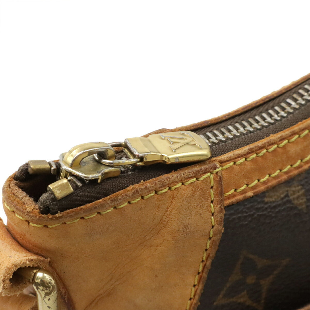 Louis Vuitton Brown Monogram Canvas Shoulder Bag (Pre-Owned)