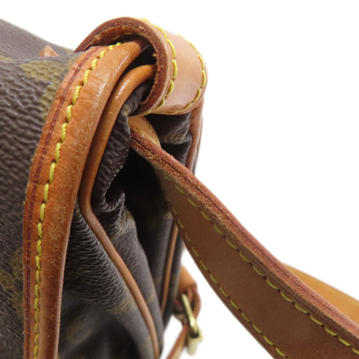 Louis Vuitton Monogram Monogram Shoulder Bag (Pre-Owned)