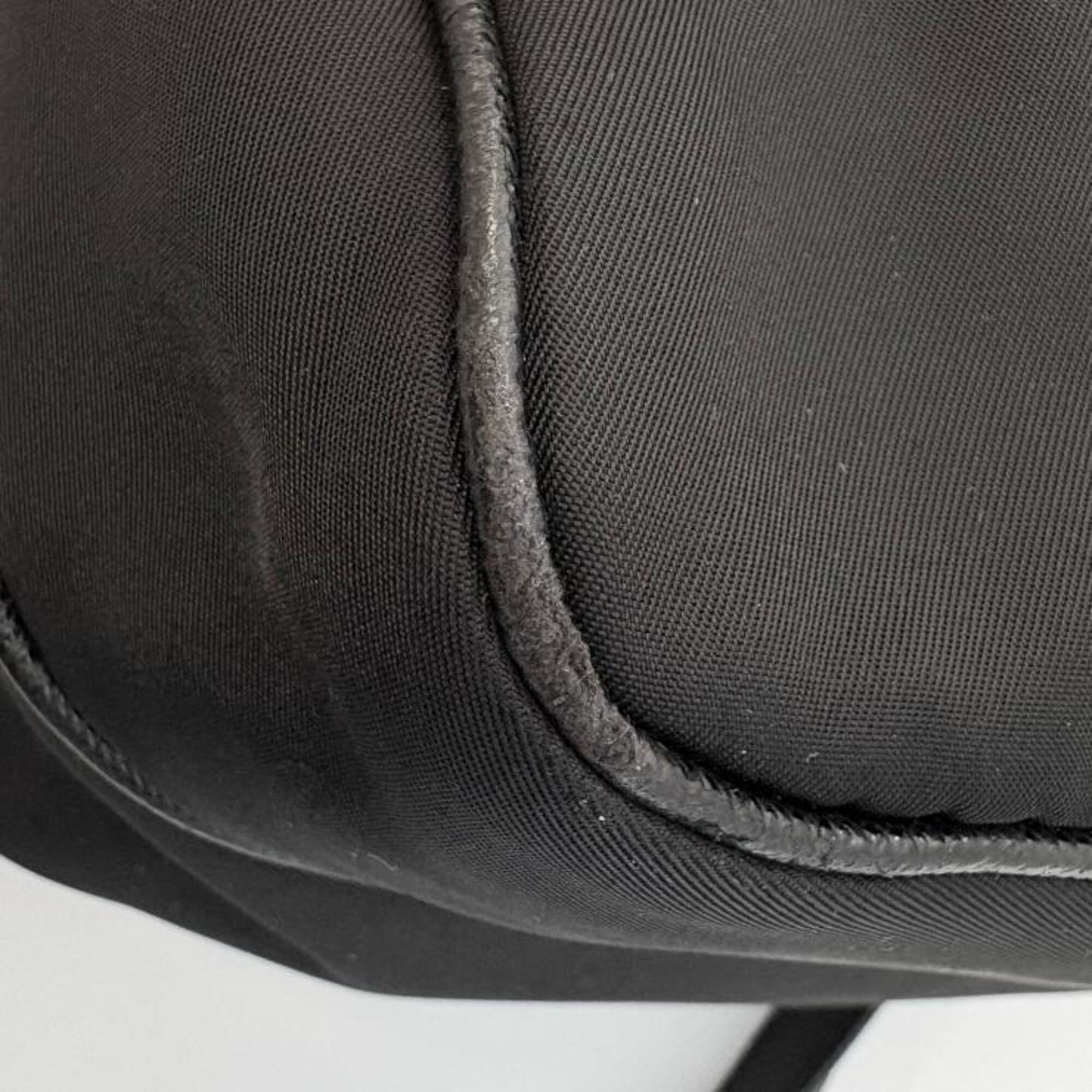 Prada Black Nylon Shoulder Bag (Pre-Owned)