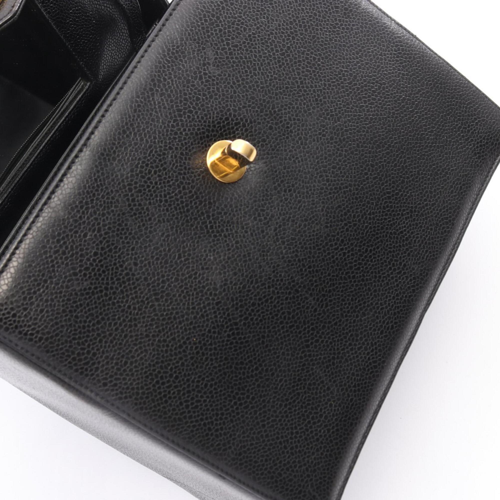 Chanel Black Grained Calfskin Handbag (Pre-Owned)