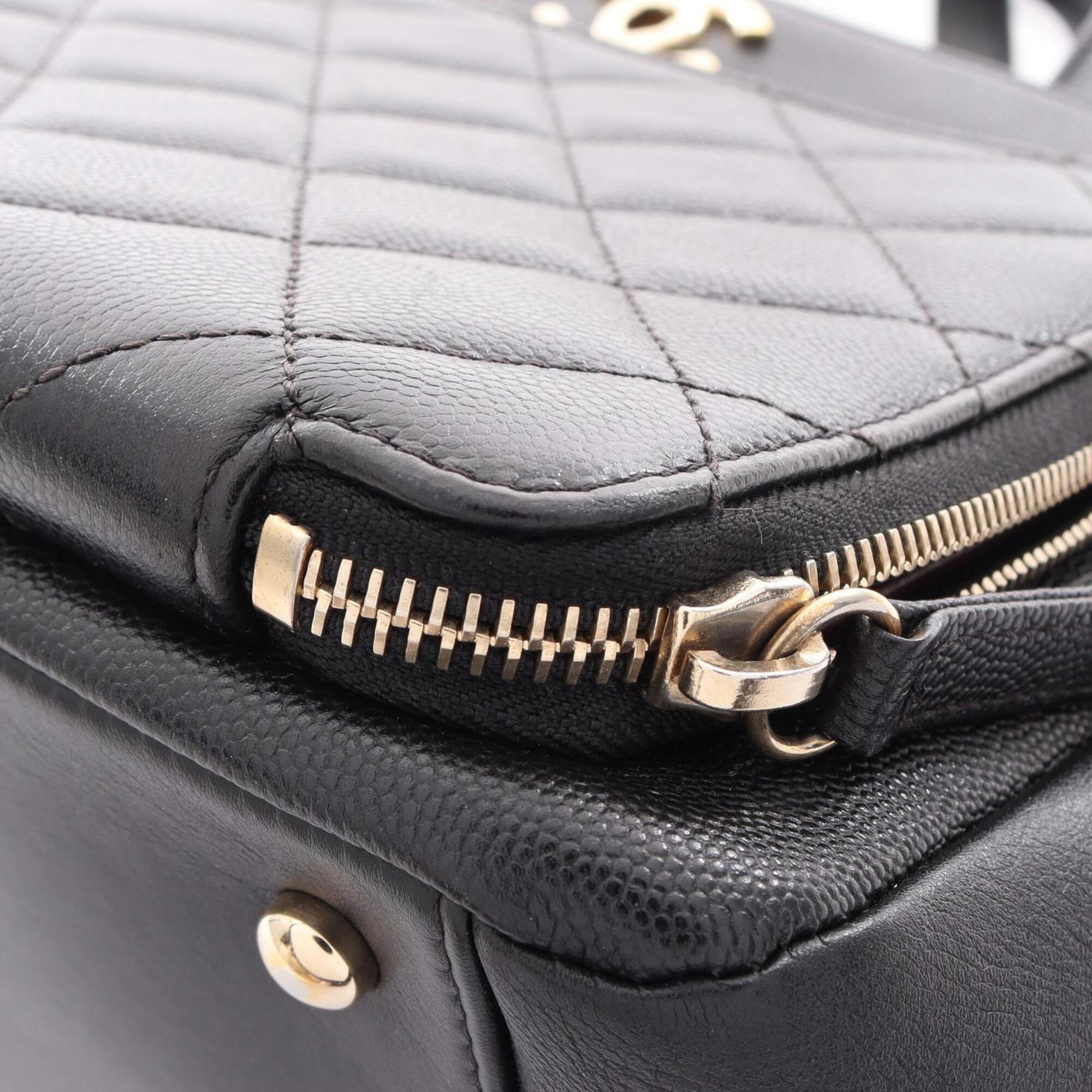 Chanel Black Grained Calfskin Leather Handbag Shoulder Bag (Pre-Owned)