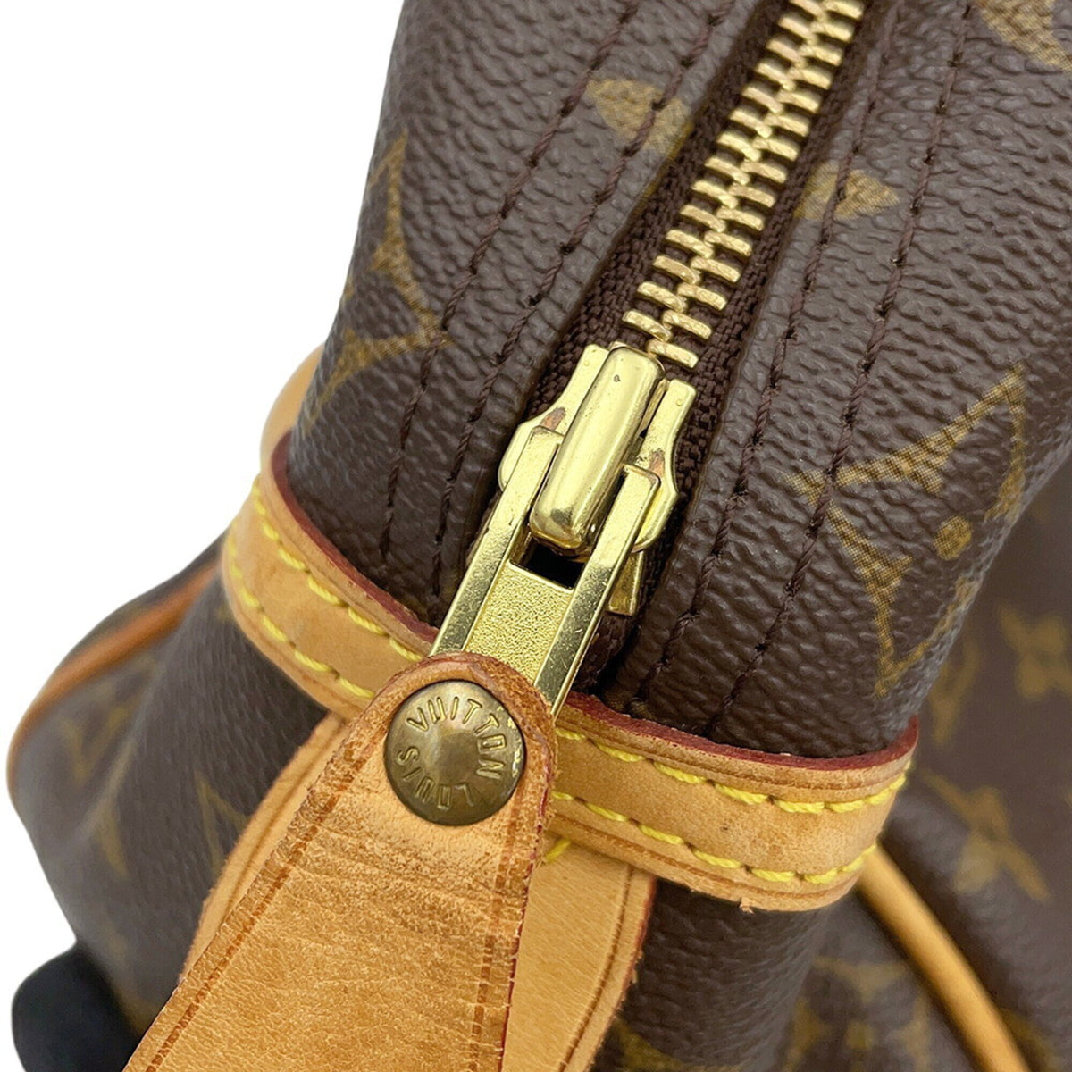 Louis Vuitton Brown Monogram Handbag (Pre-Owned)