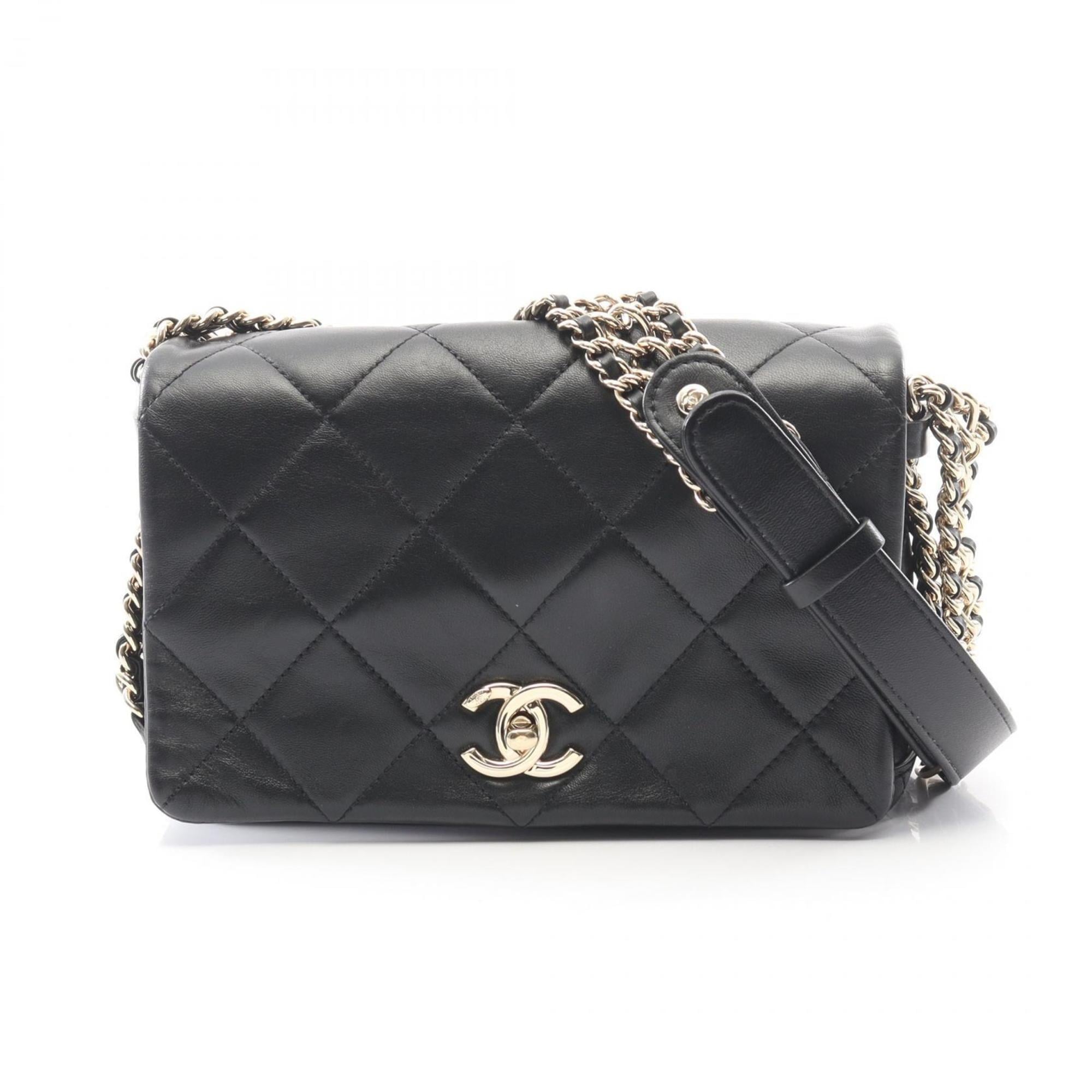 Chanel Black Leather Handbag Shoulder Bag (Pre-Owned)