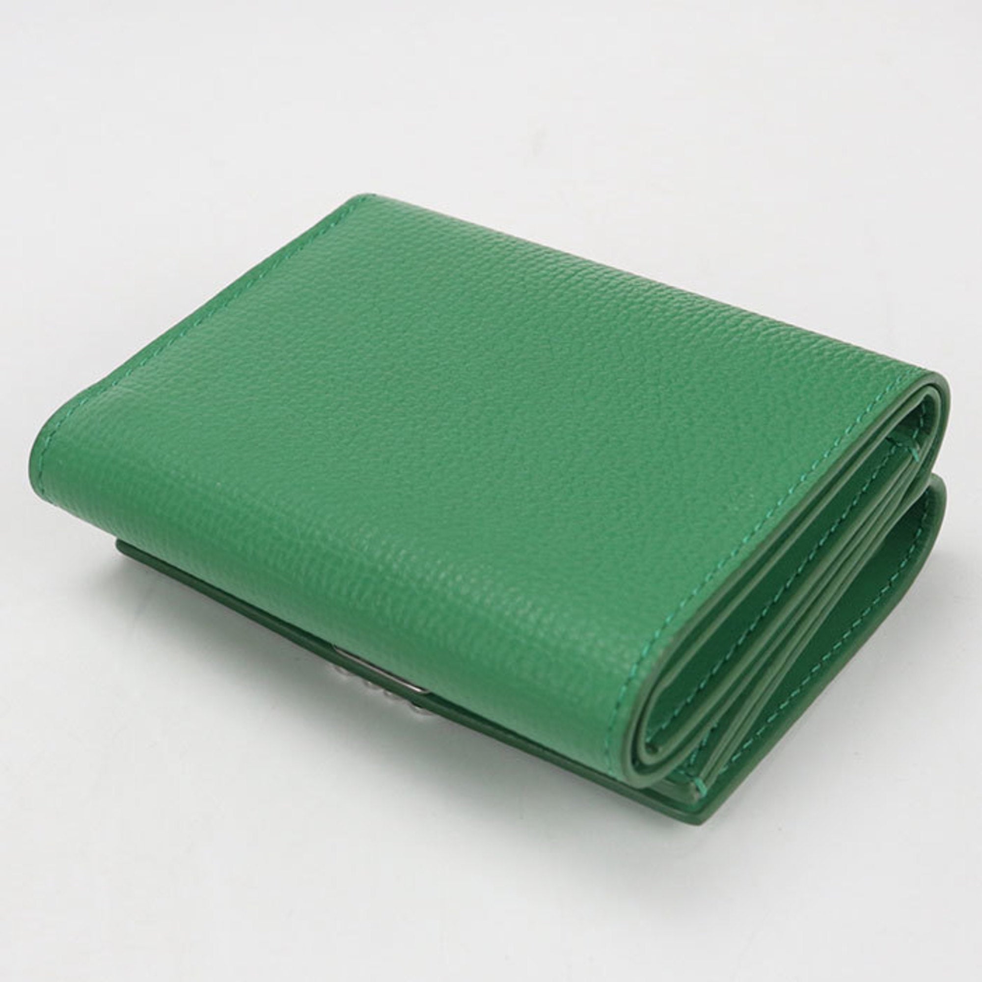 Loewe Green Leather Wallet (Tri-Fold) (Pre-Owned)