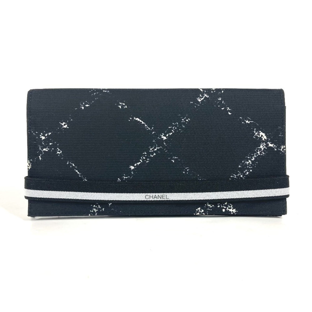 Chanel Black Nylon Long Wallet (Bi-Fold) (Pre-Owned)