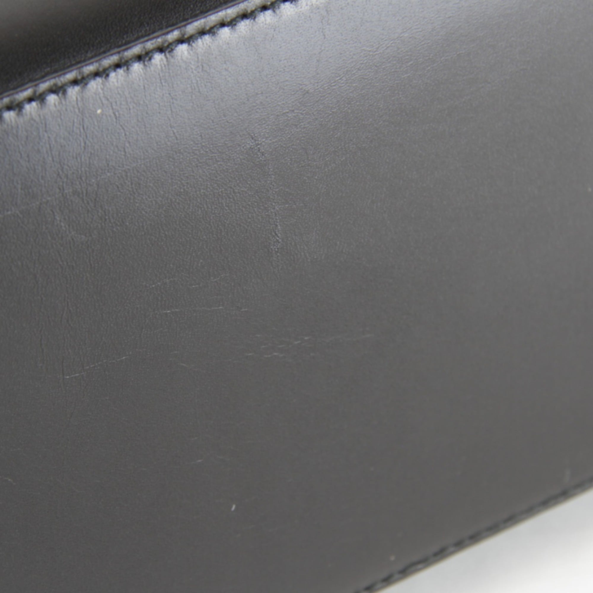 Gucci Black Leather Shoulder Bag (Pre-Owned)