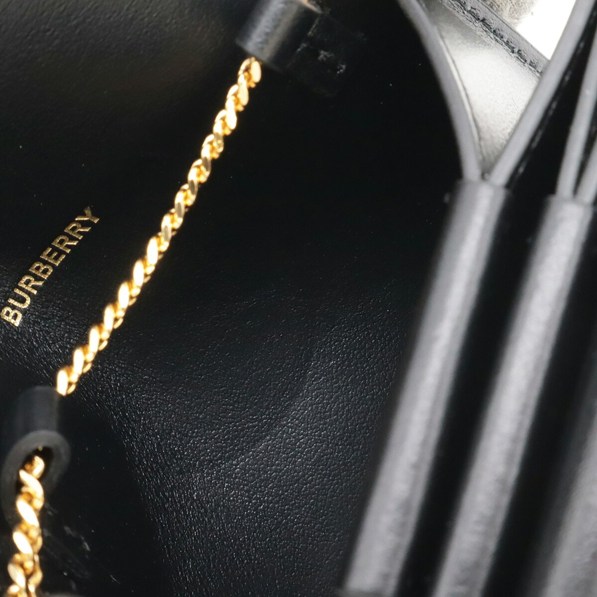 Burberry Black Leather Chain/Shoulder Wallet (Pre-Owned)