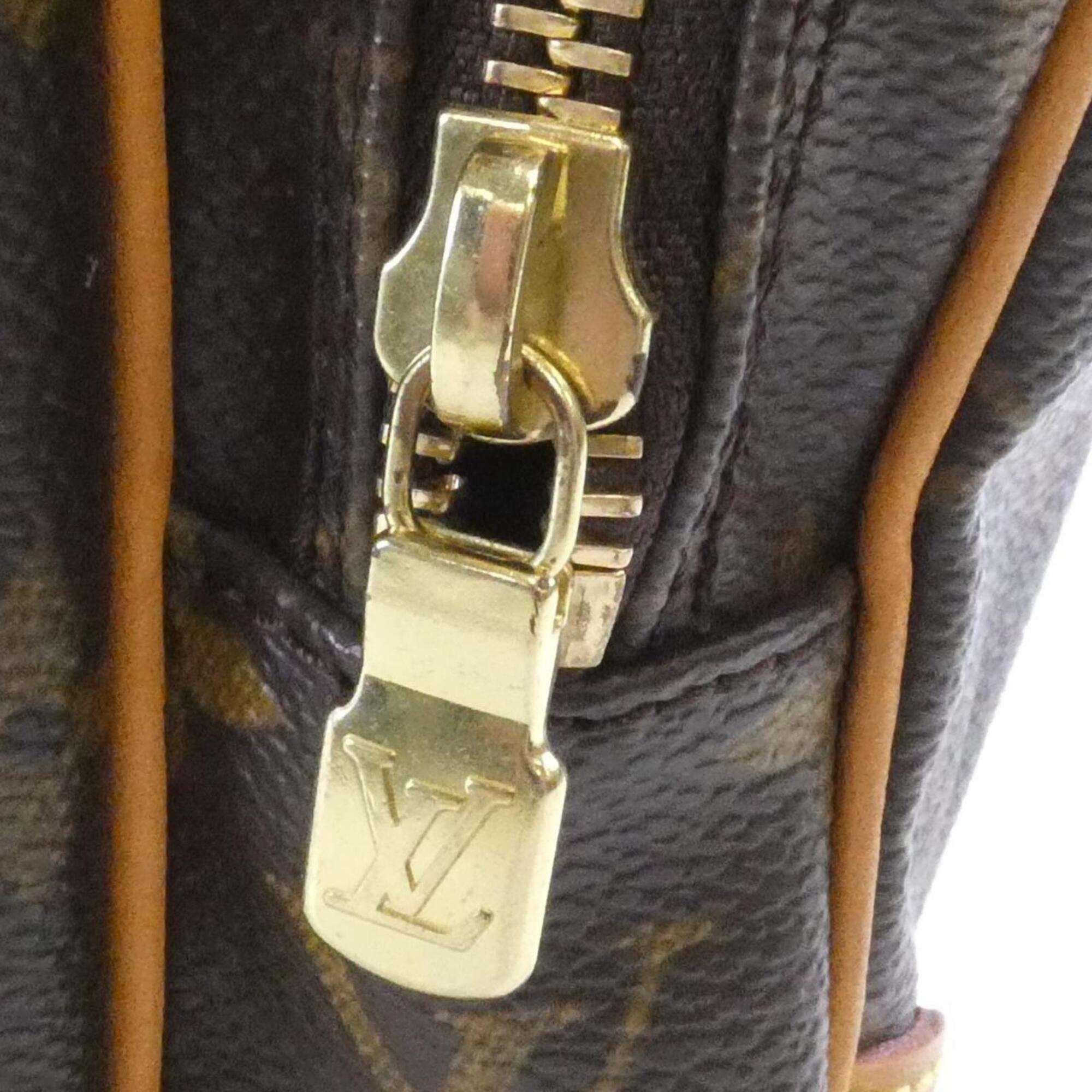 Louis Vuitton Brown Coated Canvas Shoulder Bag (Pre-Owned)