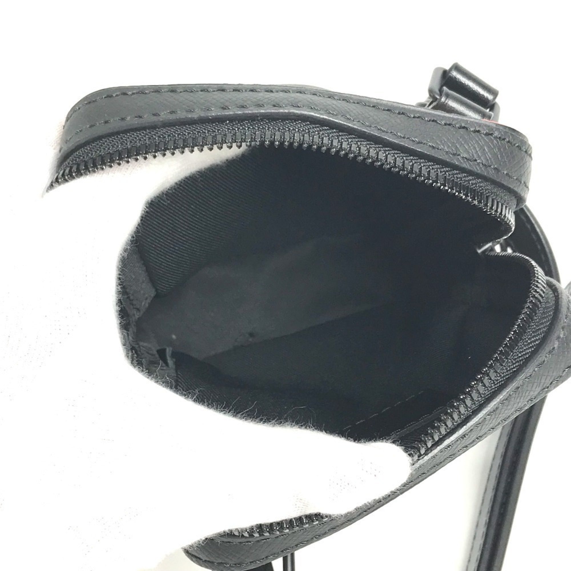 Louis Vuitton Black Multi-Color Taiga Leather Pochette Shoulder Bag (Pre-Owned)