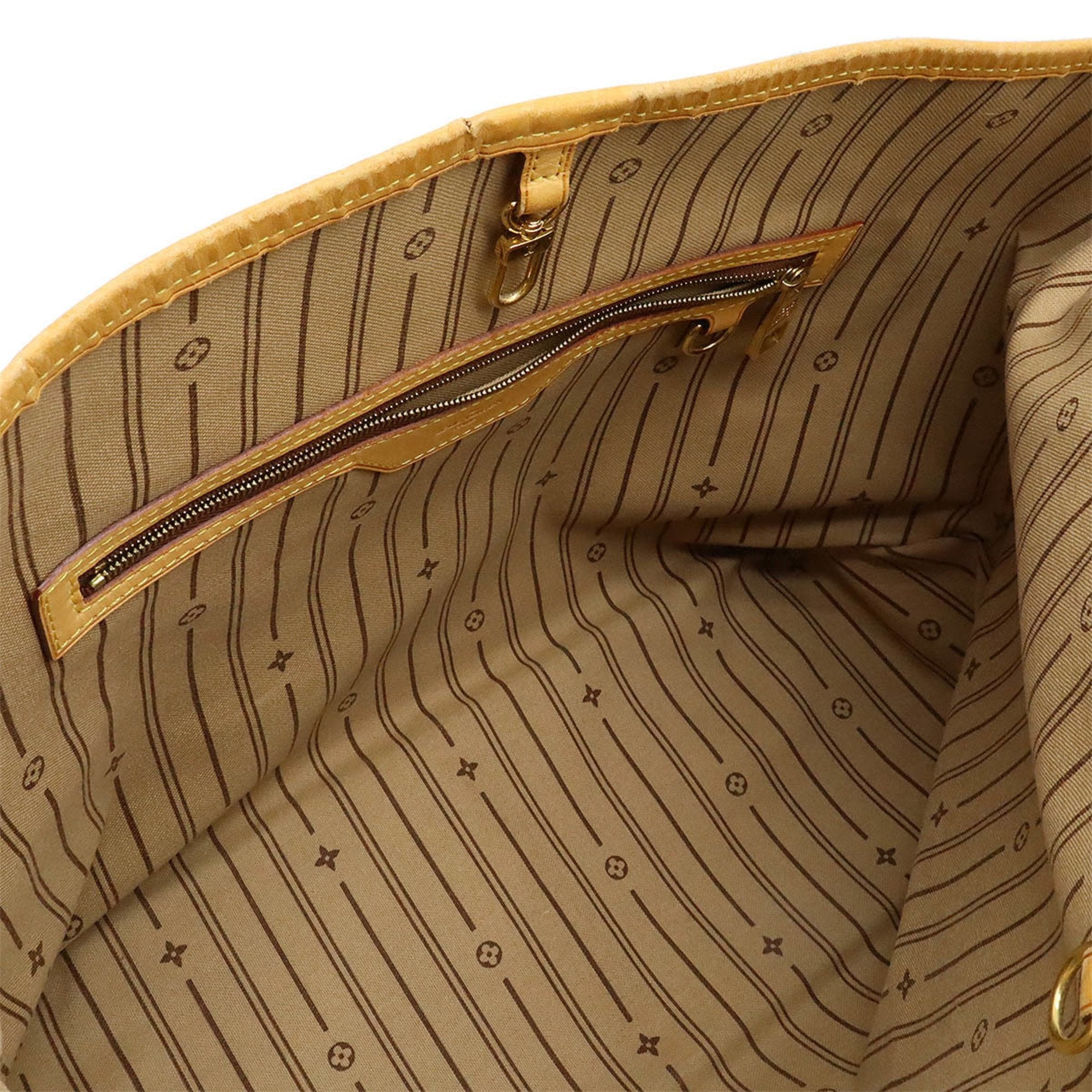 Louis Vuitton Monogram Brown Monogram Shoulder Bag (Pre-Owned)
