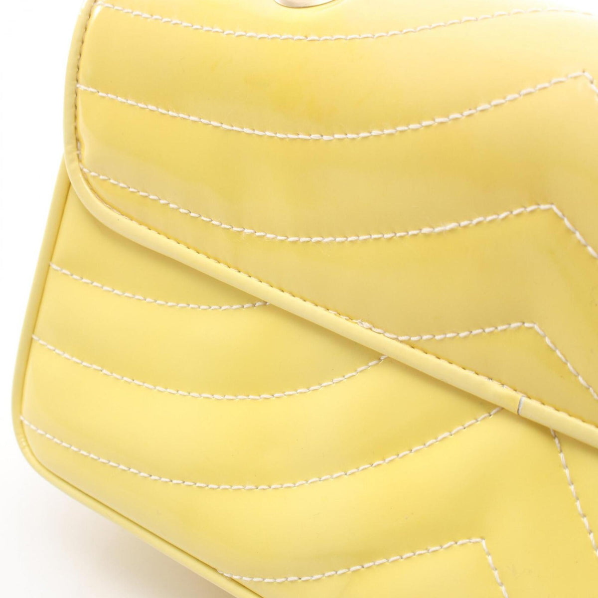 Chanel Yellow Patent Leather Handbag Shoulder Bag (Pre-Owned)