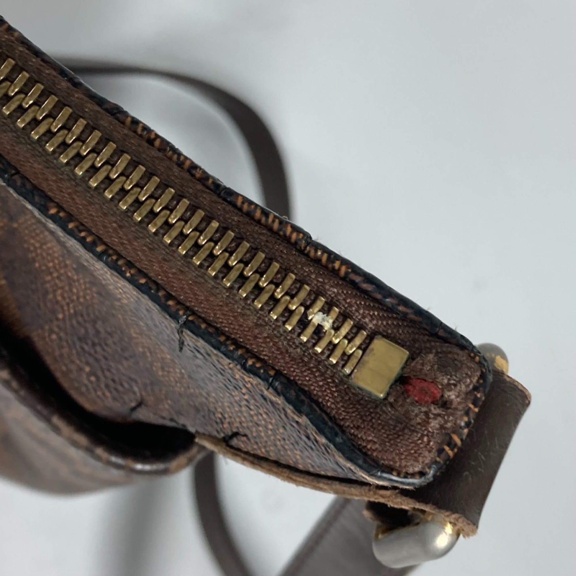 Louis Vuitton Brown Damier Canvas Ebene Damier Canvas Shoulder Bag (Pre-Owned)