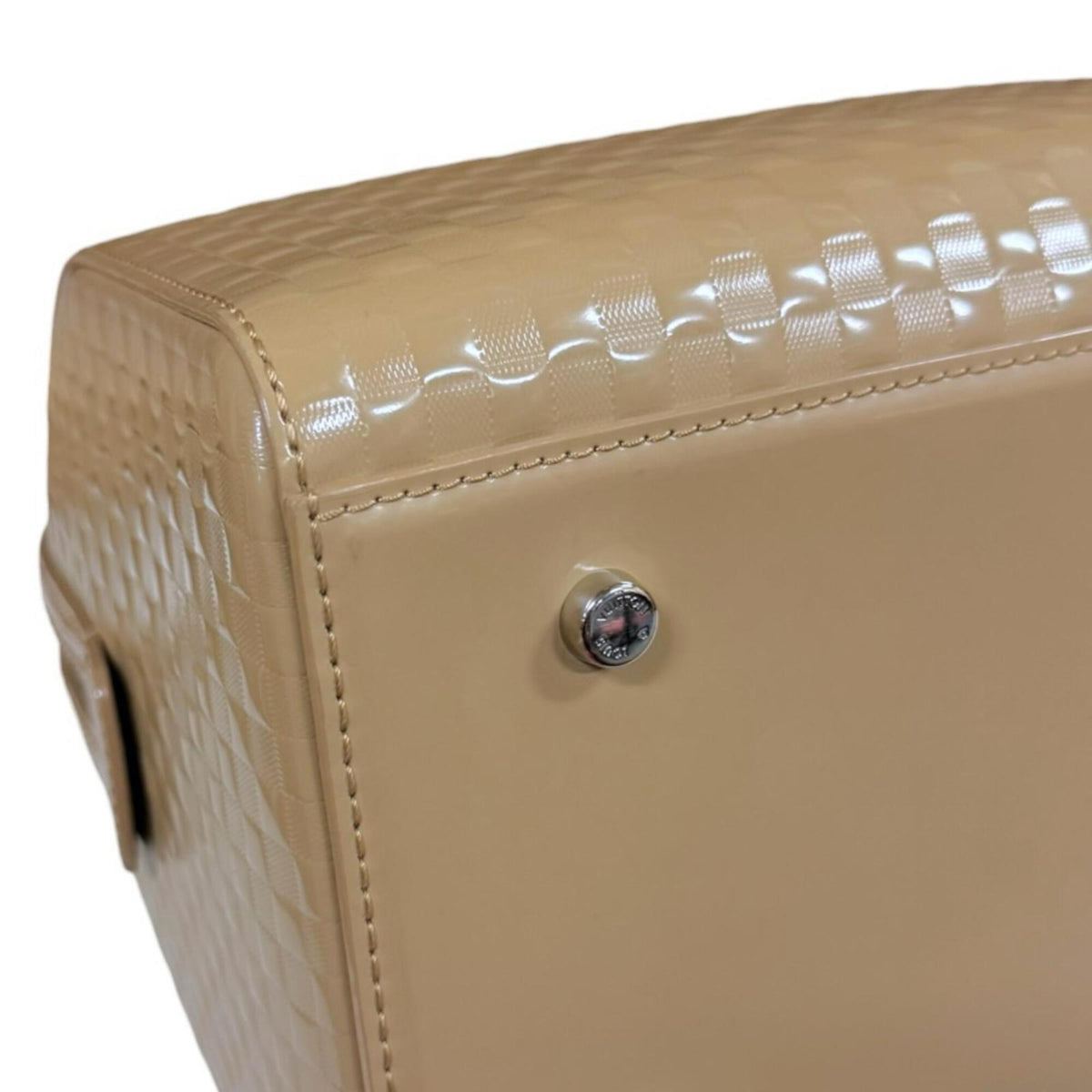 Louis Vuitton Beige Handbag (Pre-Owned)