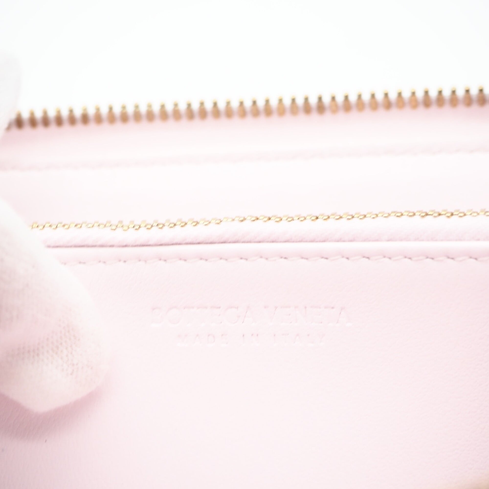 Bottega Veneta Intrecciato Pink Leather Long Wallet (Bi-Fold) (Pre-Owned)