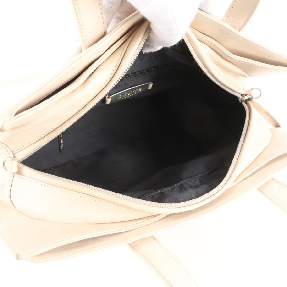 Loewe Beige Leather Handbag Tote Bag (Pre-Owned)