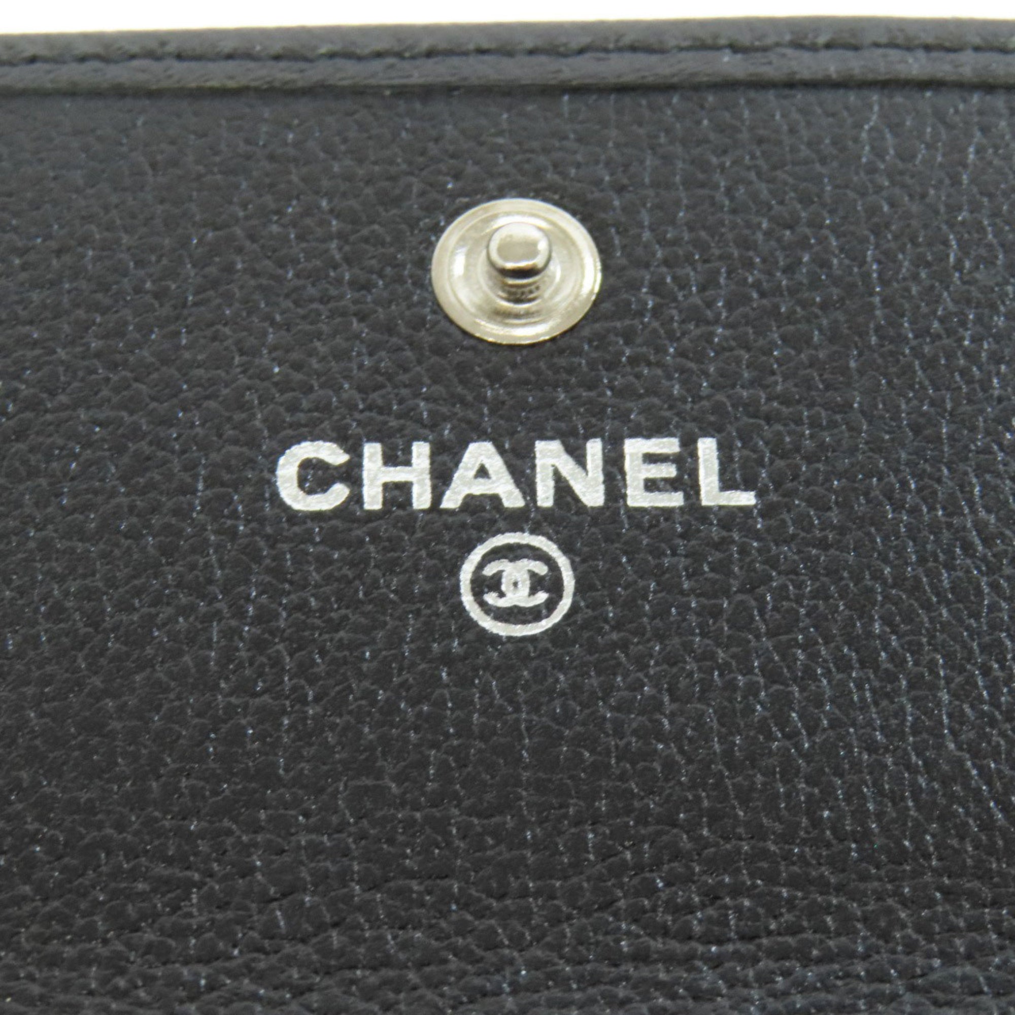 Chanel Black Leather Long Wallet (Bi-Fold) (Pre-Owned)