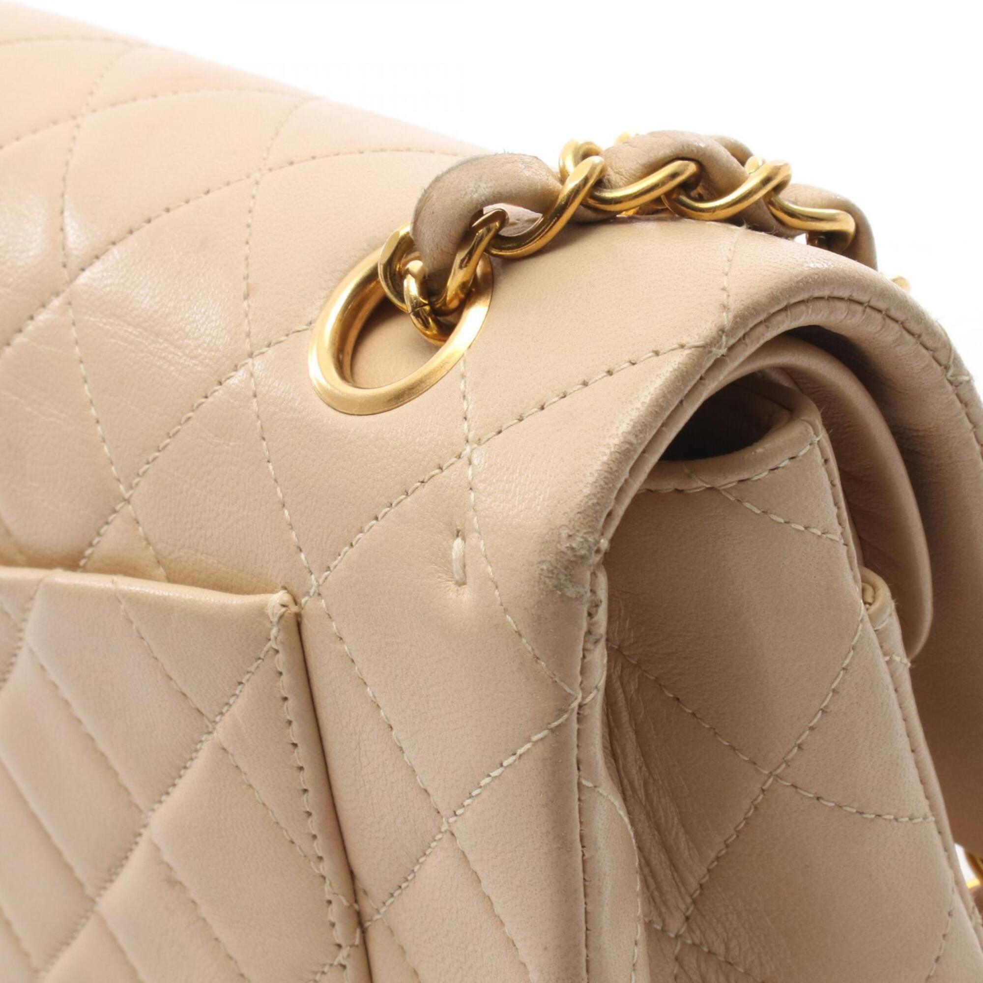 Chanel Beige Leather Handbag Shoulder Bag (Pre-Owned)