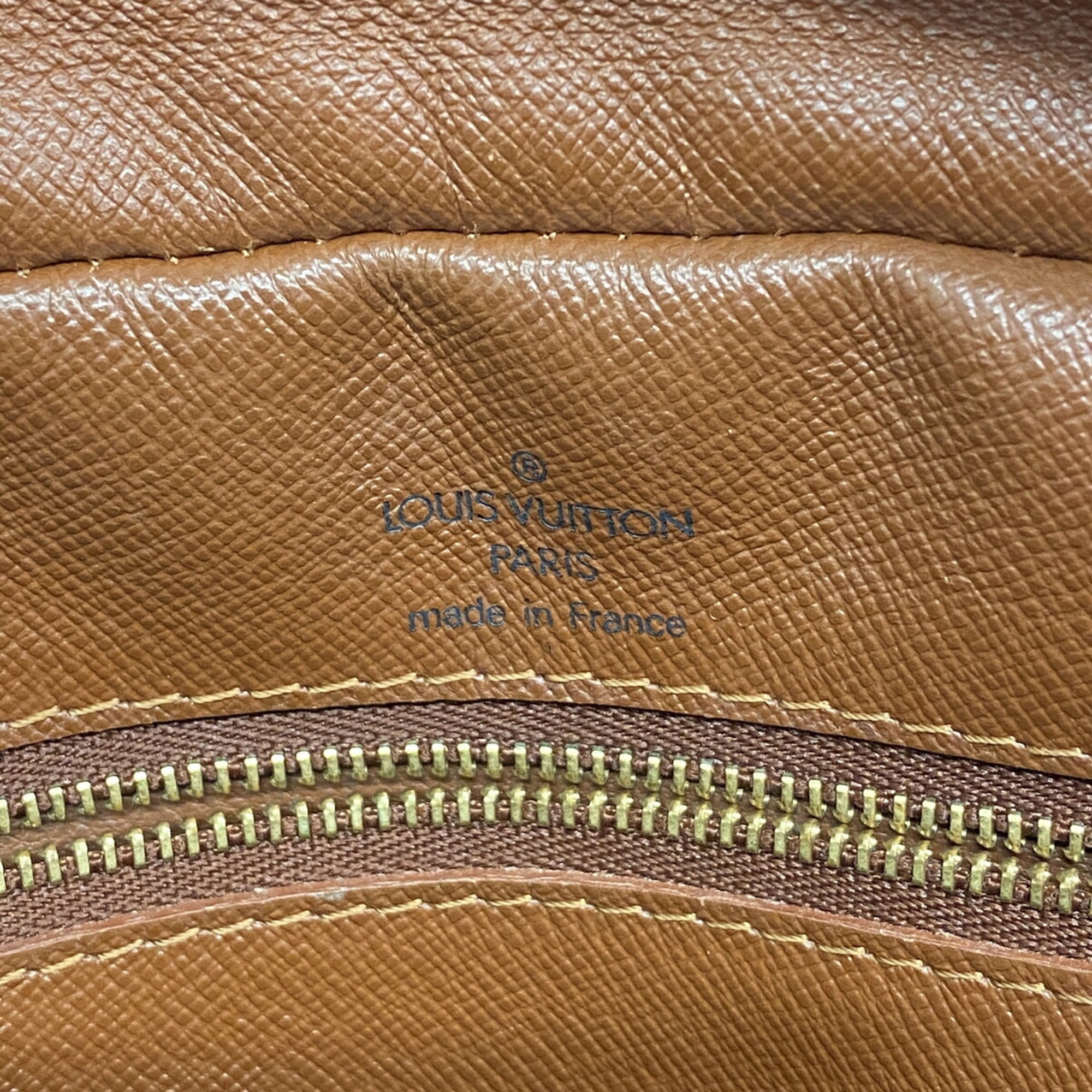 Louis Vuitton Brown Shoulder Bag (Pre-Owned)