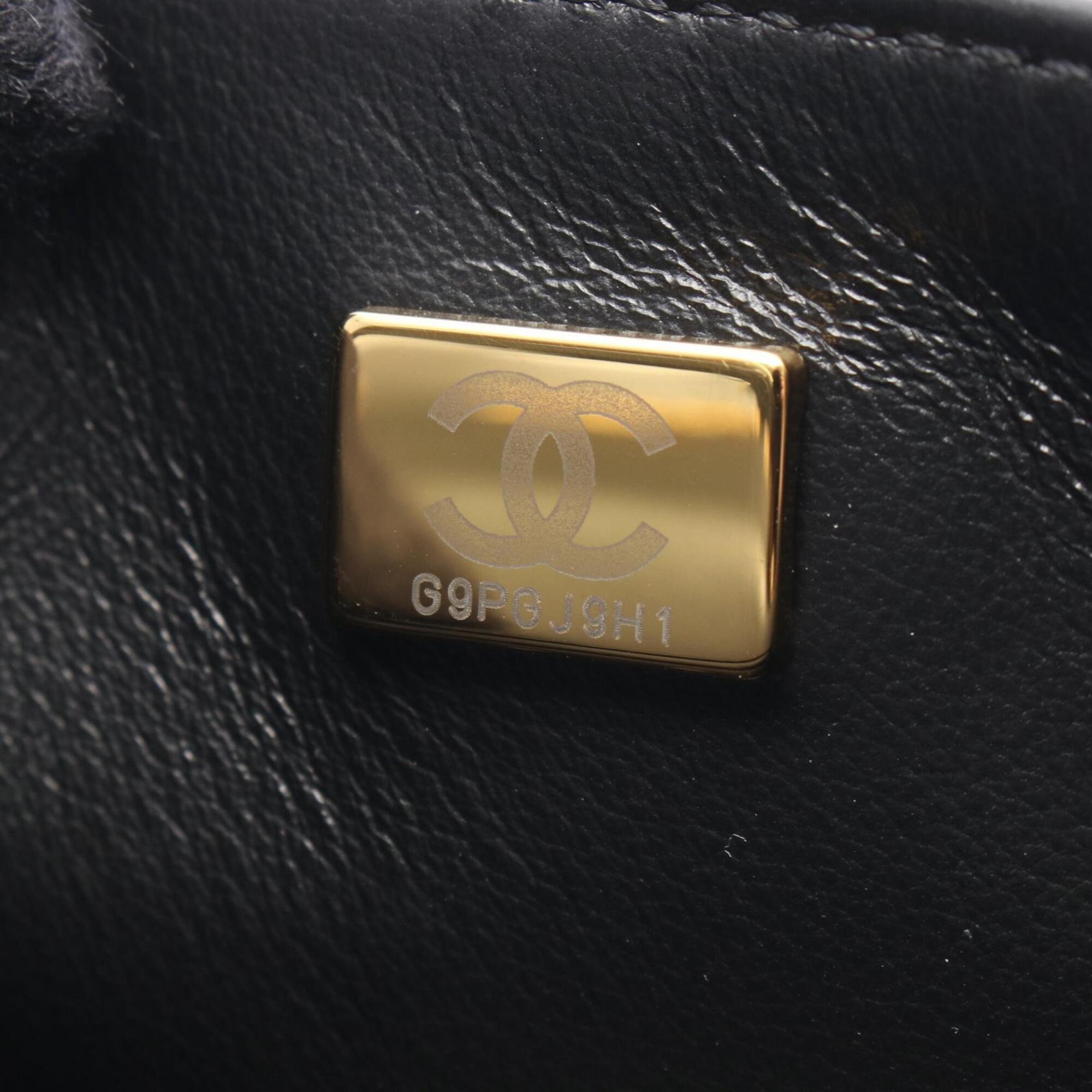 Chanel Black Leather Handbag Shoulder Bag (Pre-Owned)
