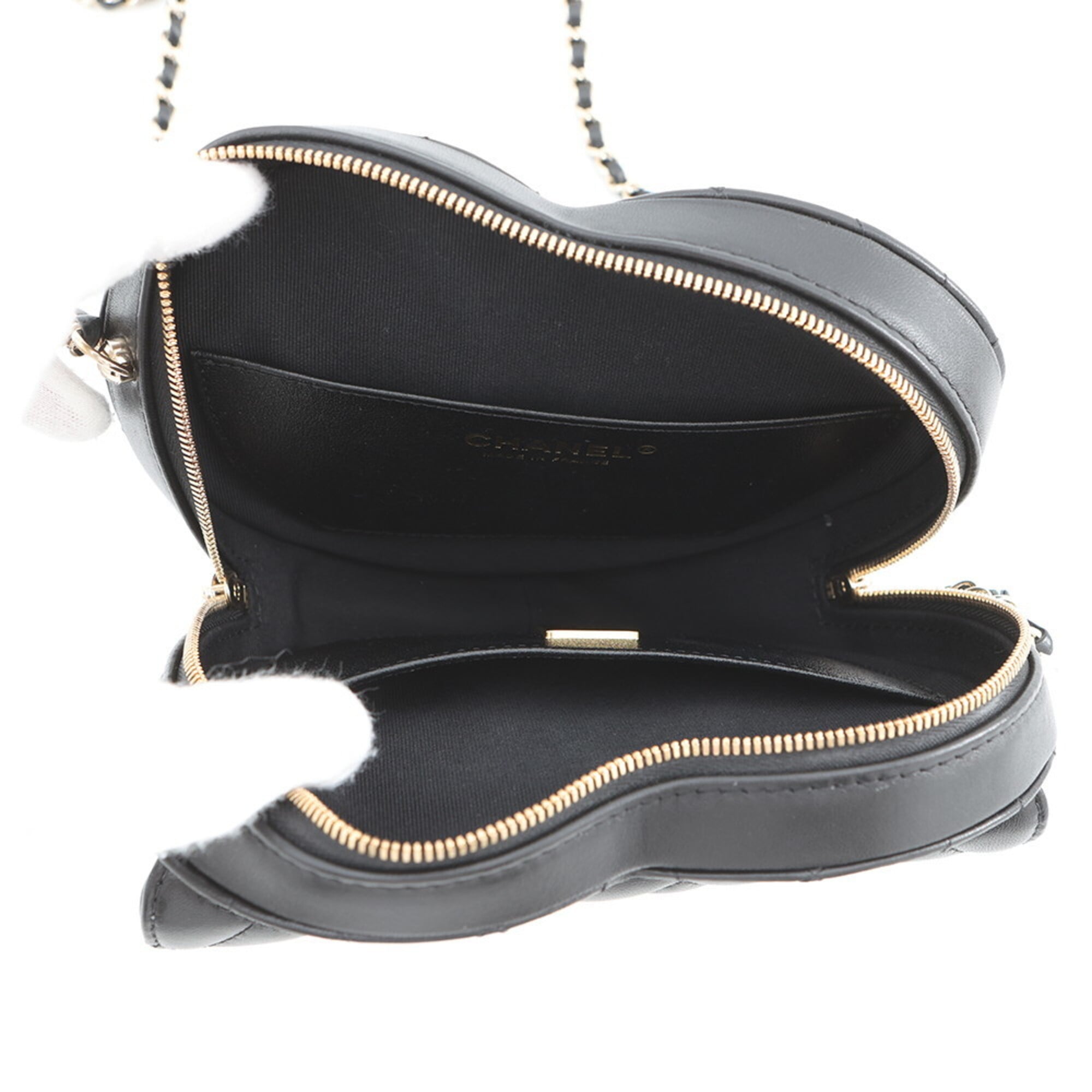 Chanel Matelasse Black Leather Handbag Shoulder Bag (Pre-Owned)