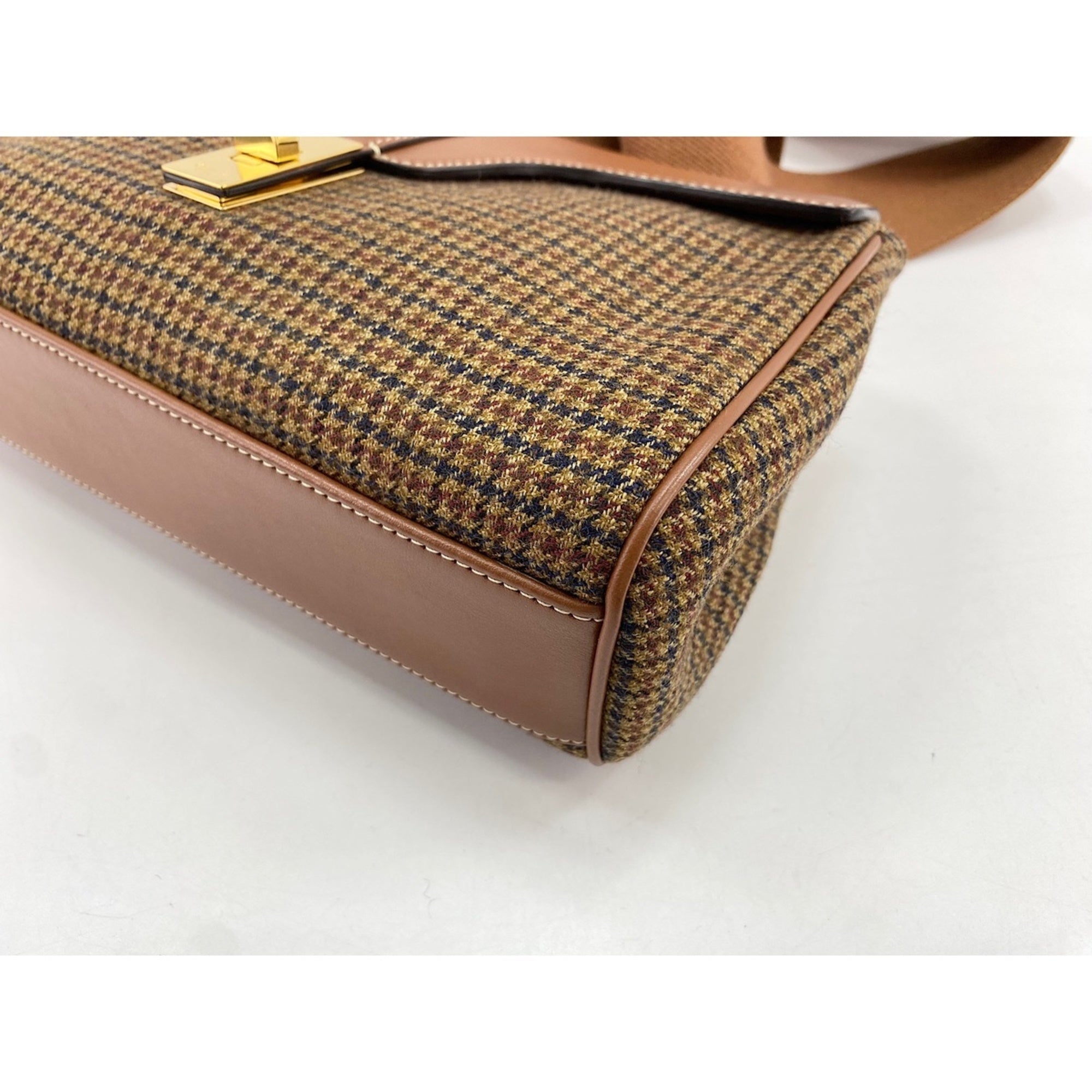 Celine Brown Shoulder Bag (Pre-Owned)