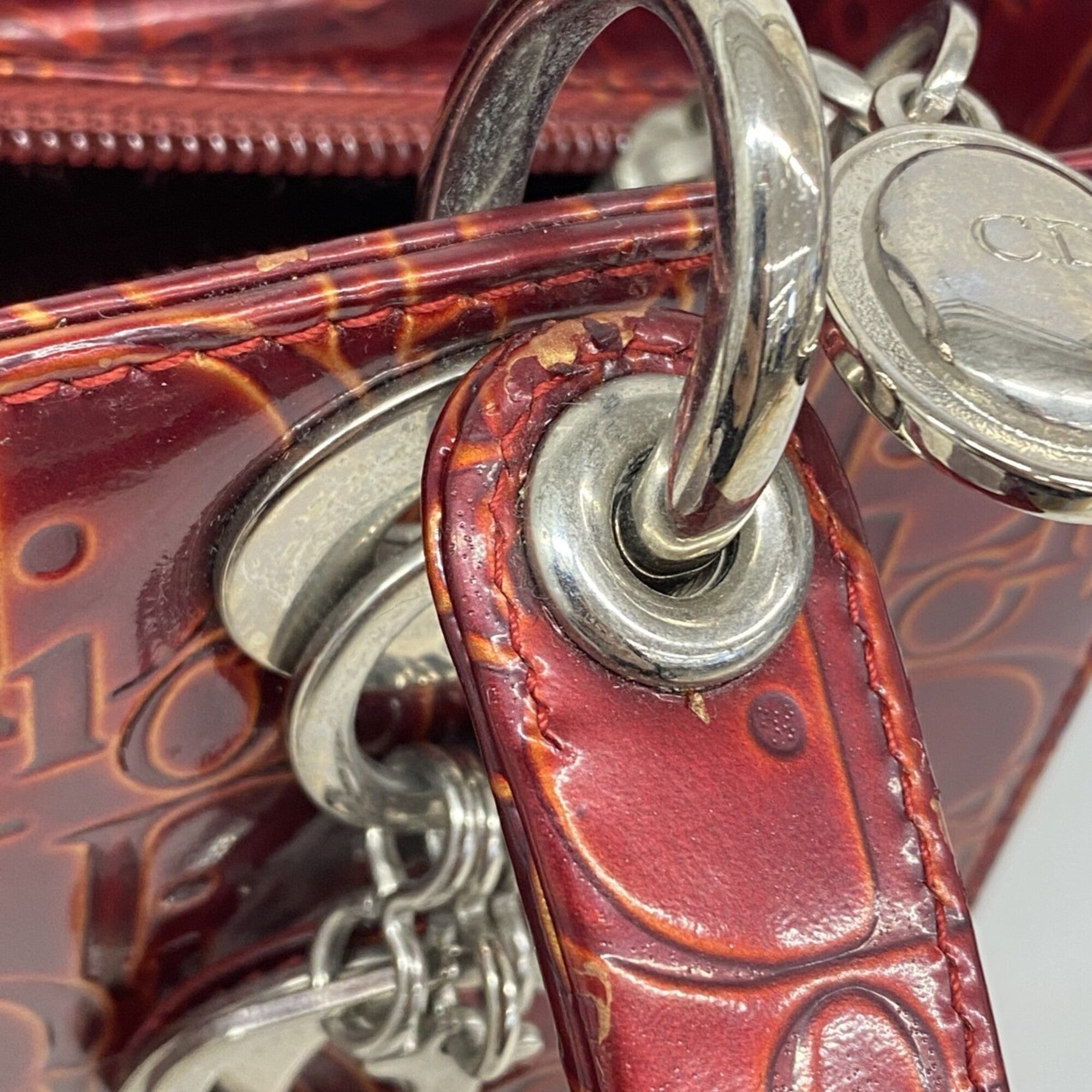 Christian Dior Red Color Leather Handbag (Pre-Owned)