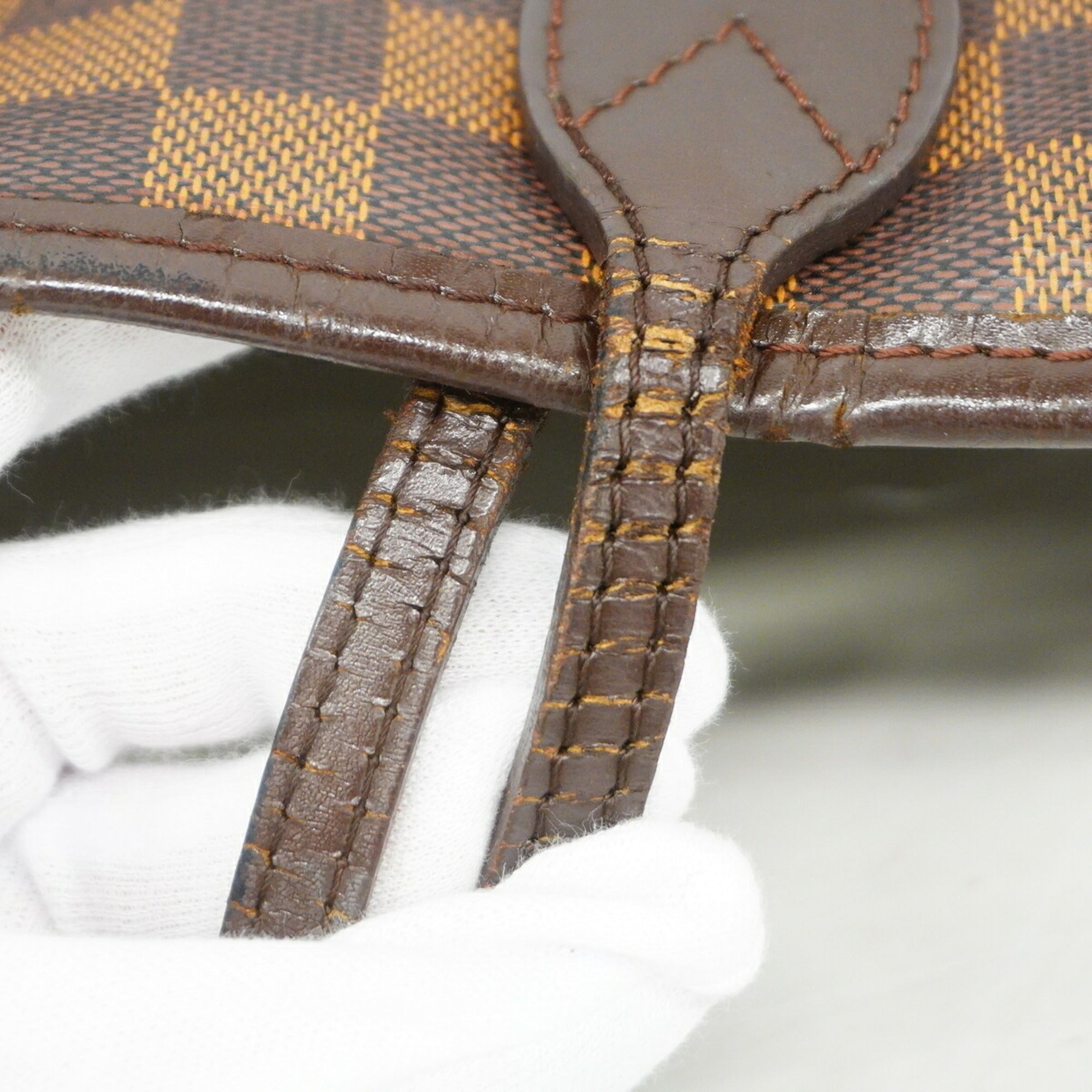 Louis Vuitton Brown Tote Bag (Pre-Owned)