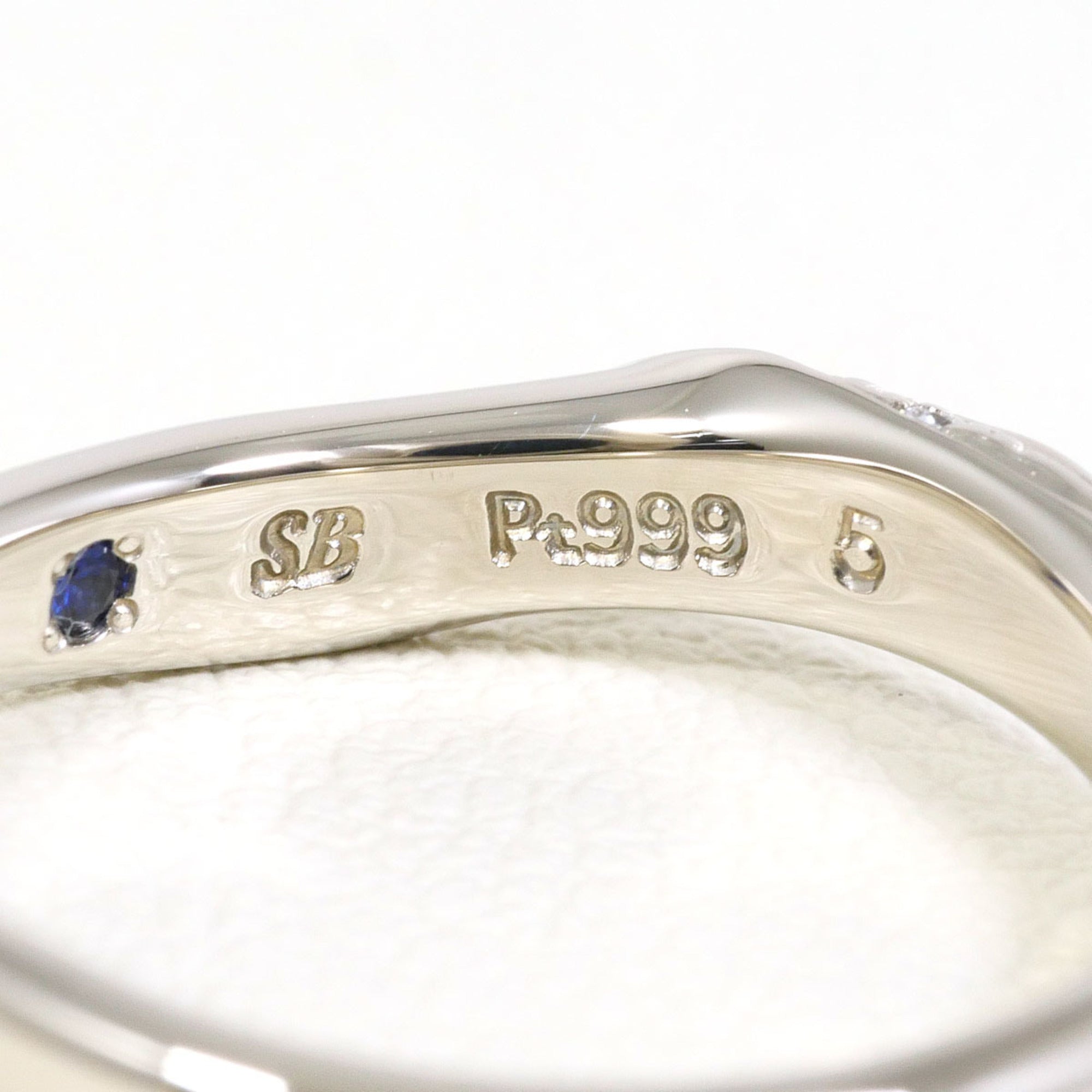 Unbranded Platinum Platinum Band Ring (Pre-Owned)
