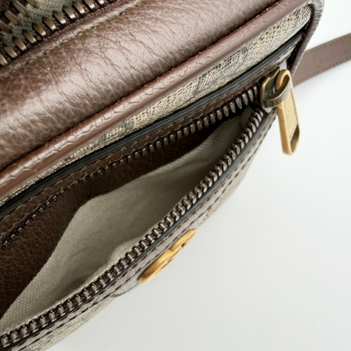 Gucci Beige Brown Gg Supreme Canvas Leather Shoulder Bag (Pre-Owned)