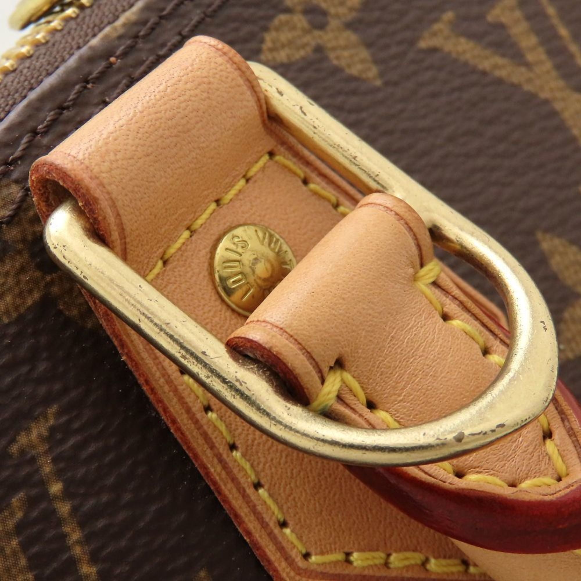 Louis Vuitton Brown Monogram Monogram Canvas Handbag (Pre-Owned)