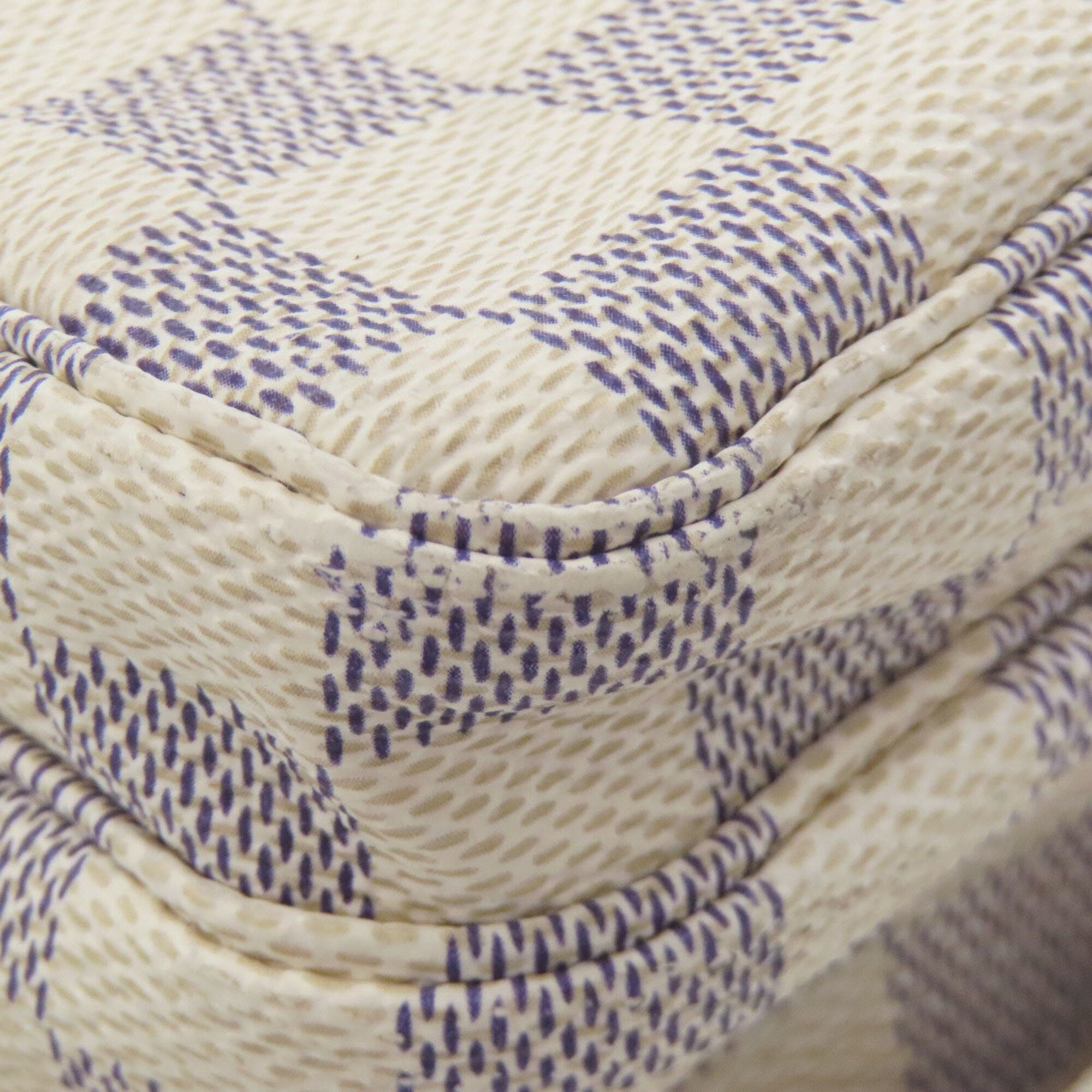 Louis Vuitton Damier Azur Damier Canvas Shoulder Bag (Pre-Owned)