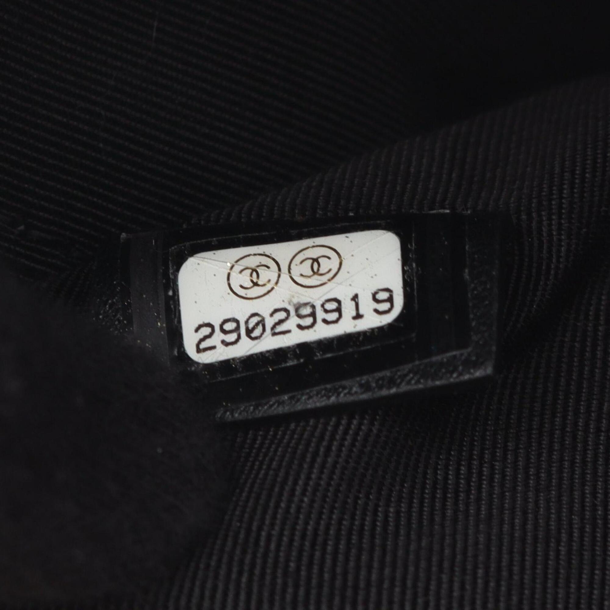 Chanel Black Leather Handbag Shoulder Bag (Pre-Owned)