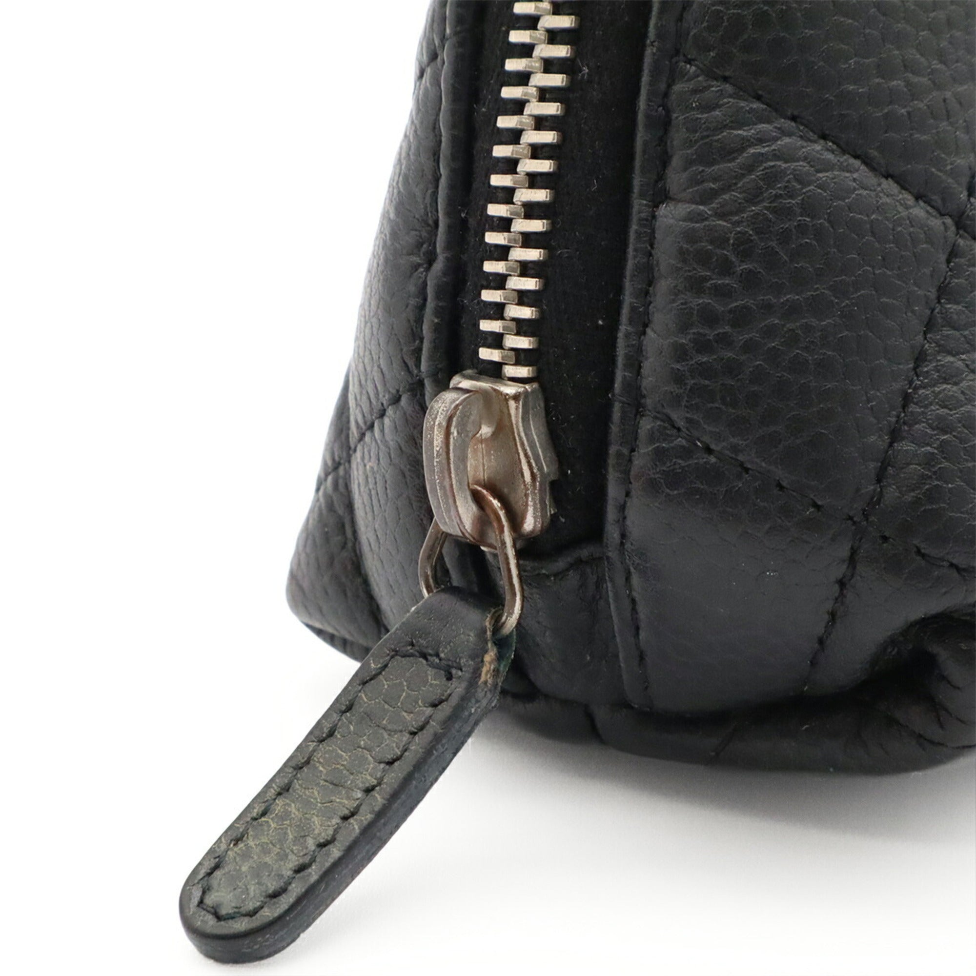 Chanel Black Grained Calfskin Pouch (Pre-Owned)