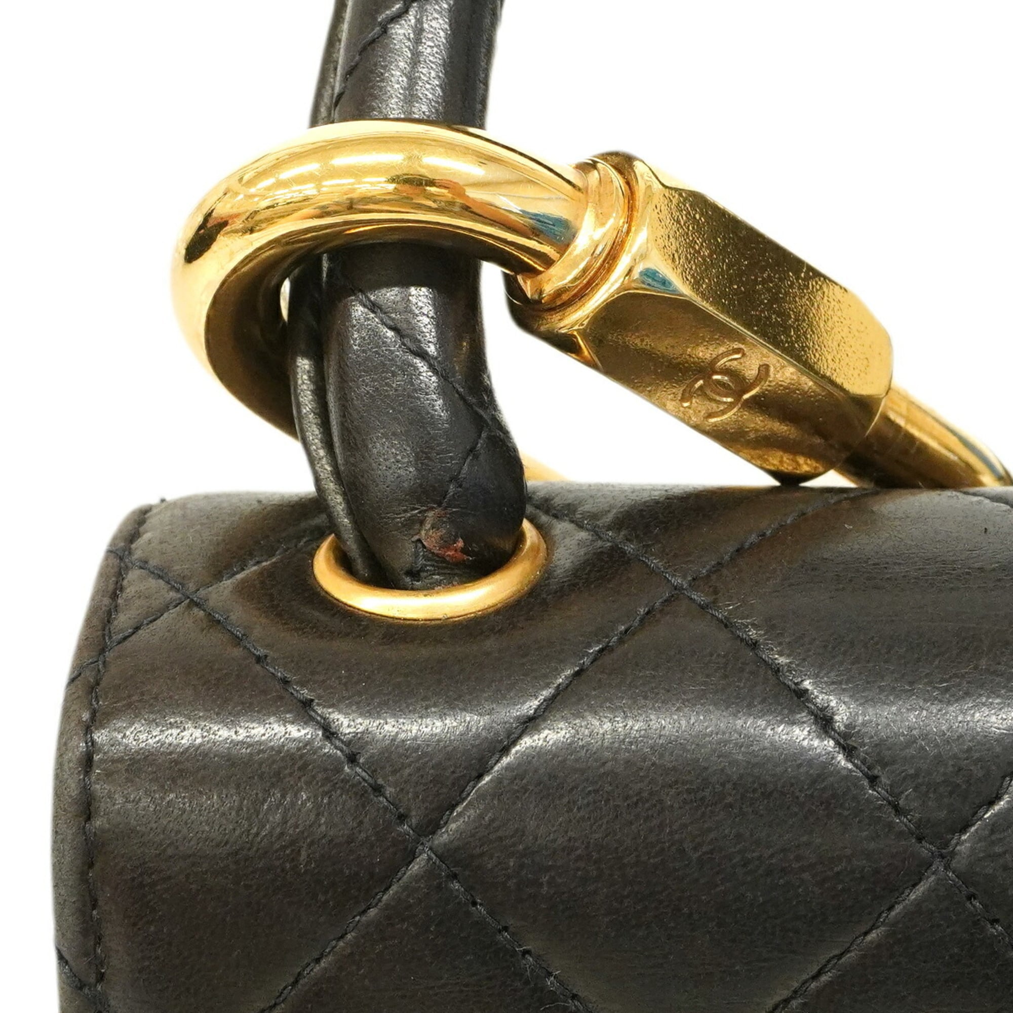 Chanel Black Leather Handbag (Pre-Owned)
